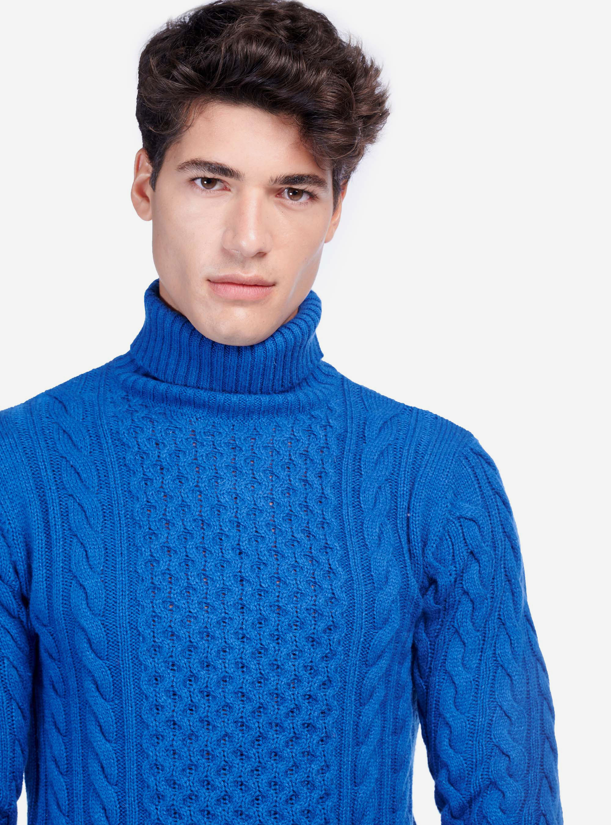JERSEY DE CUELLO ALTO, AZUL CELESTE