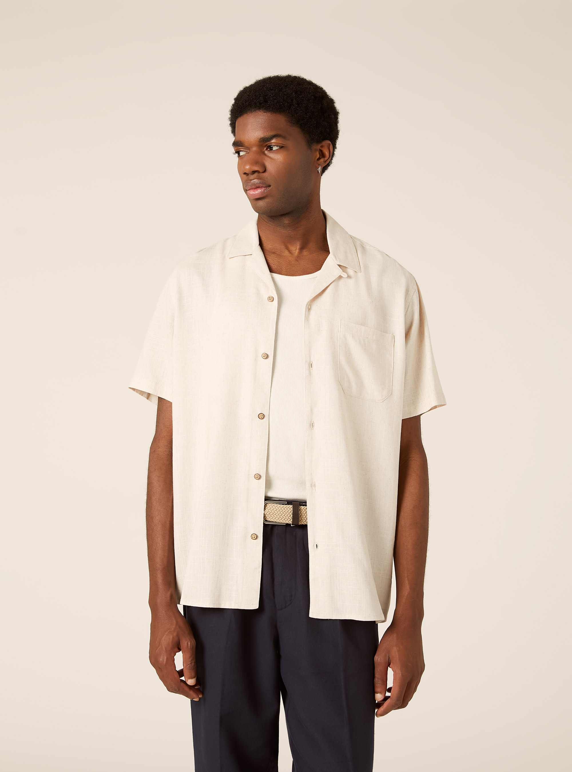 Chemise en m&eacute;lange de lin avec col bowling, MBG3 BEIGE MEL LIGHT