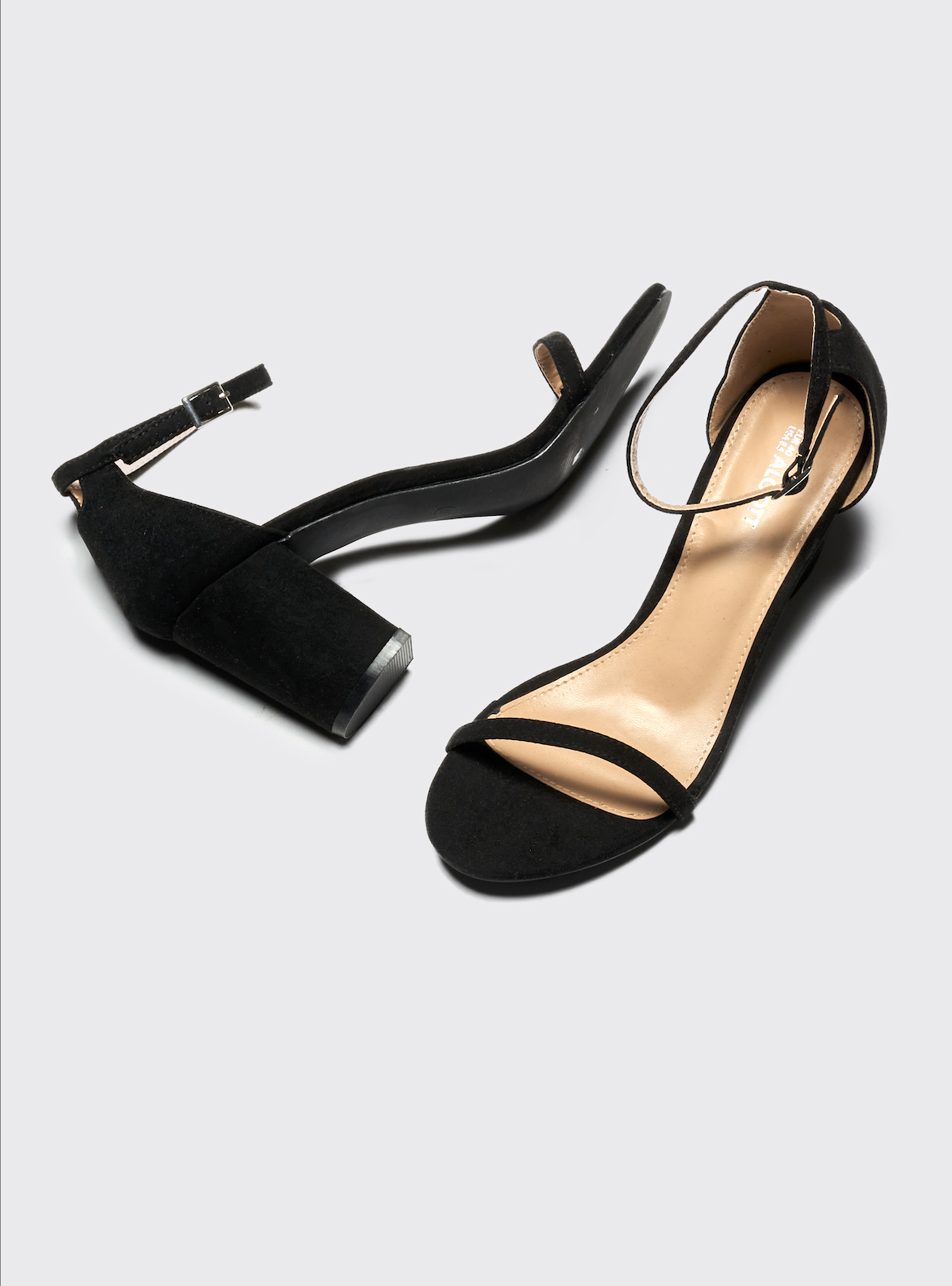 Sandali effetto camoscio con tacco largo, NERO