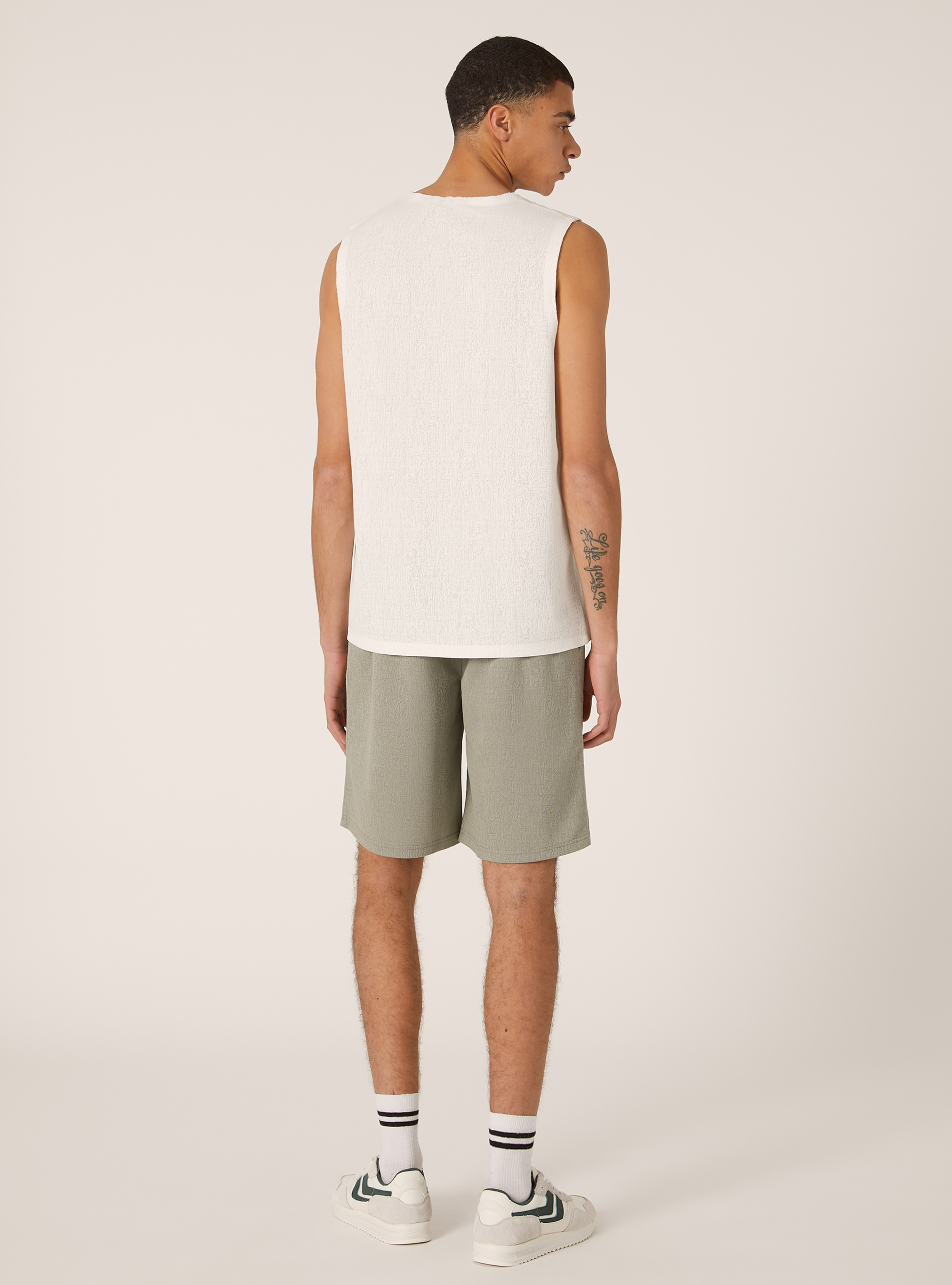 D&eacute;bardeur textur&eacute;, WH1 OFF WHITE