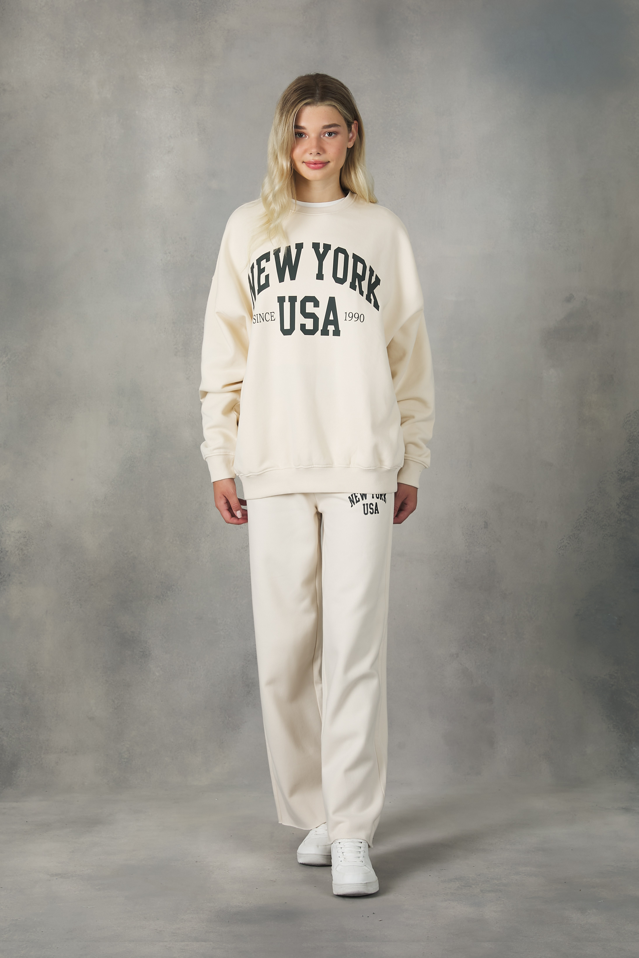 Sudadera universitaria oversize de cuello redondo, CR2 CREAM MEDIUM