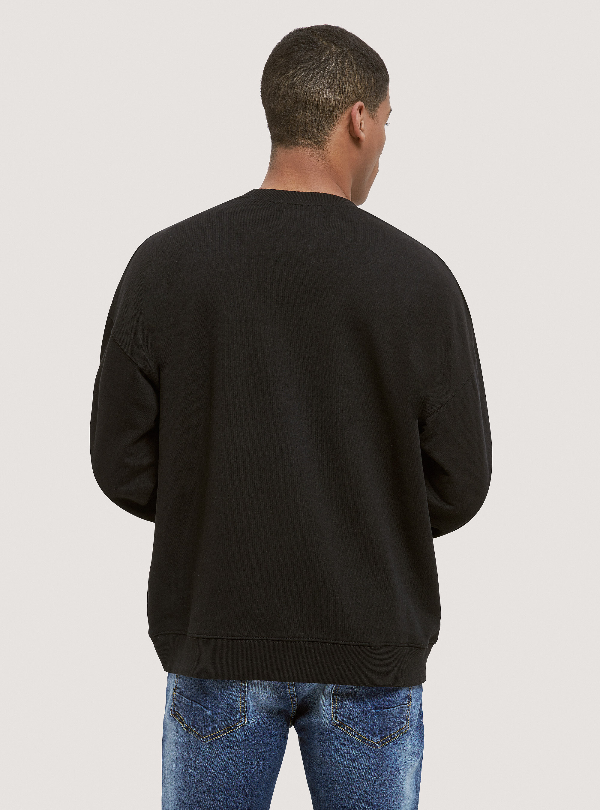 Crewneck sweatshirt with graphic print, BLACK