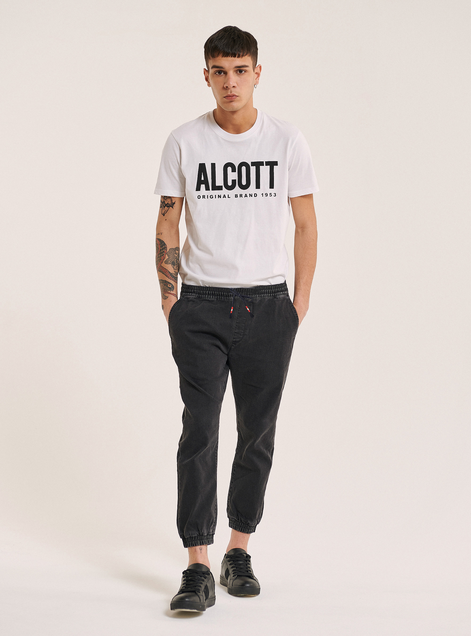 Stretch denim jogger trousers with elasticated waistband, BLACK