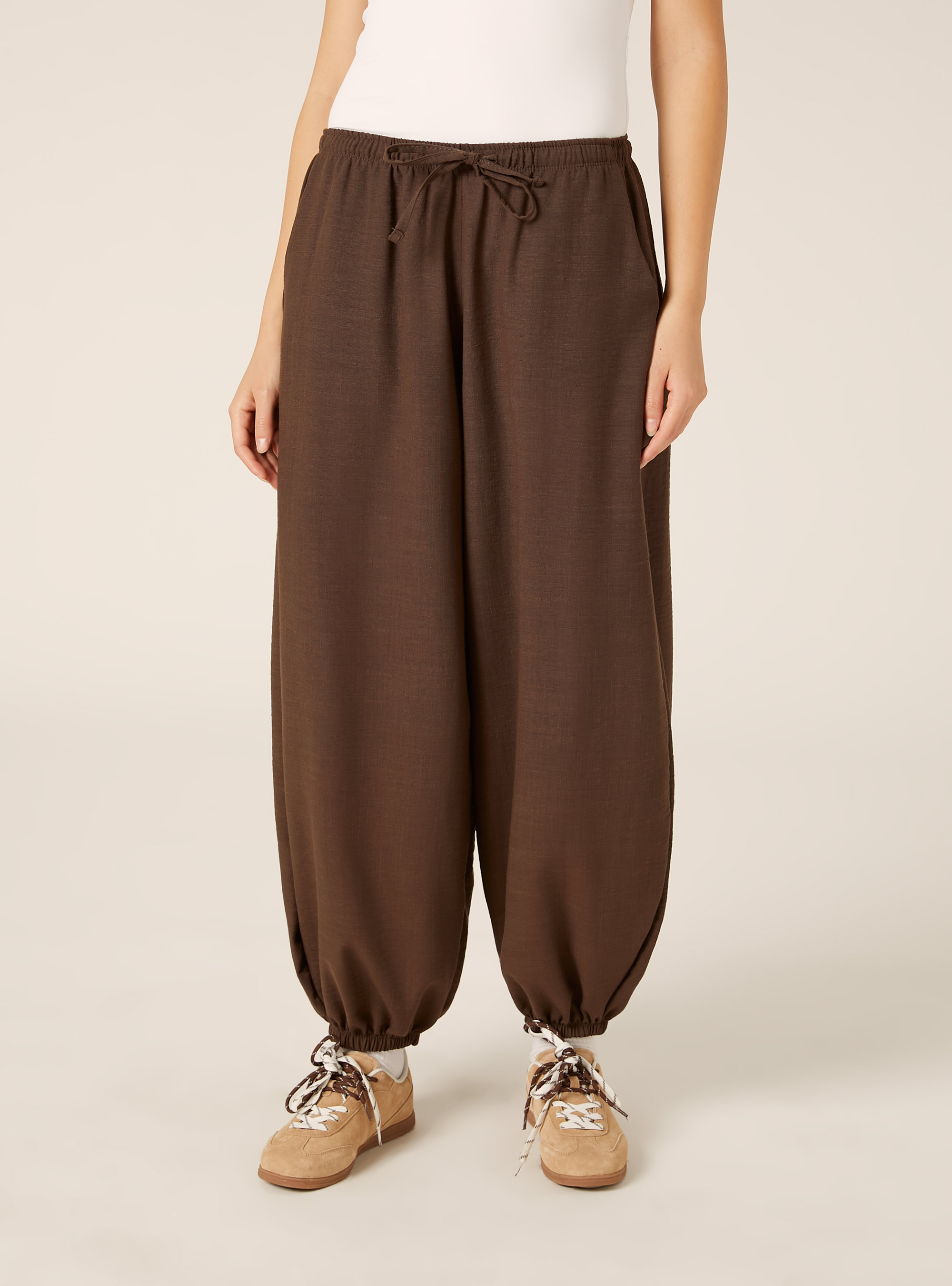 Pantaloni da gaucho effetto crepe, BR1 BROWN DARK