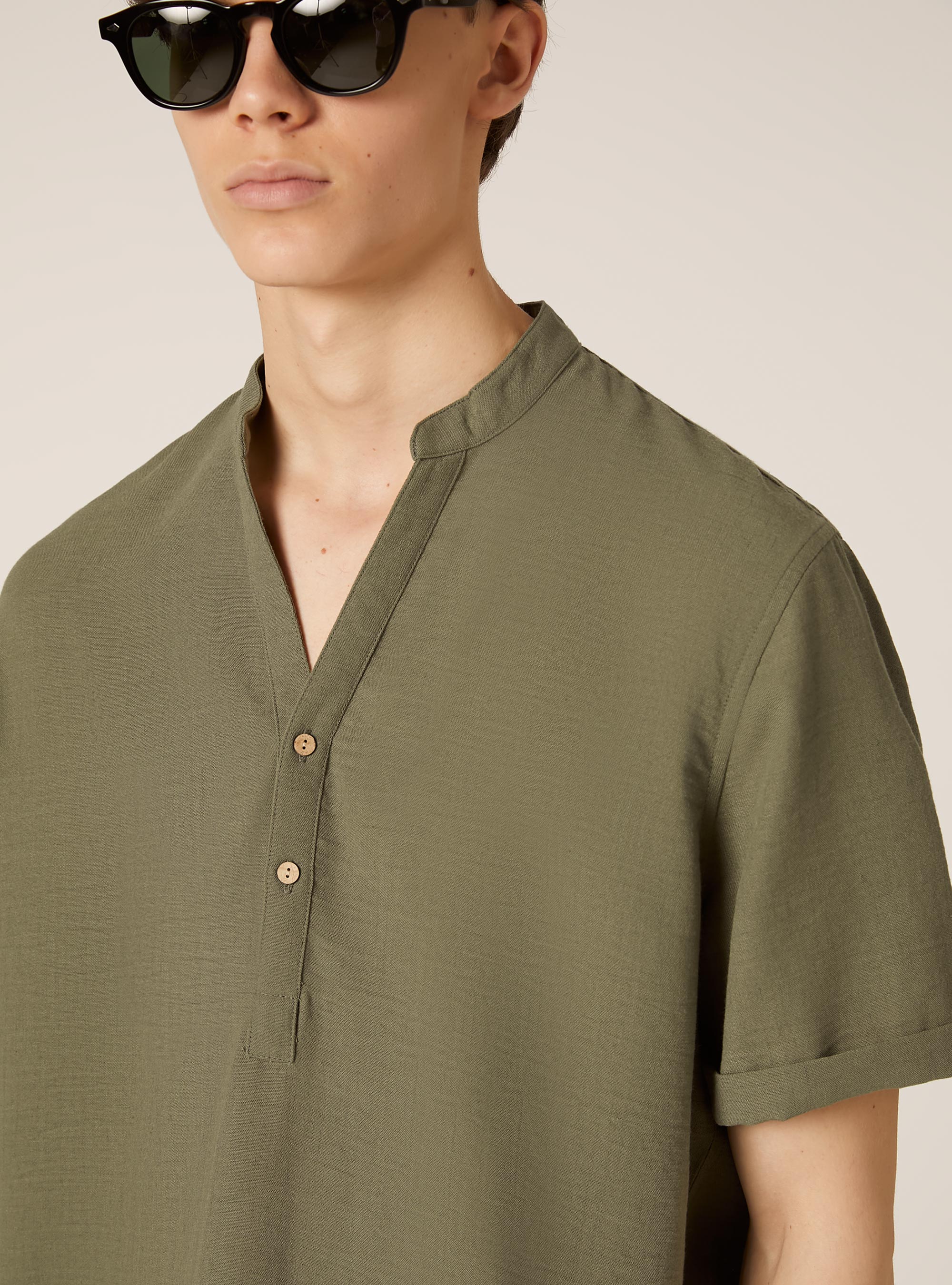 Chemise &agrave; col cor&eacute;en, KY2 KAKY MEDIUM