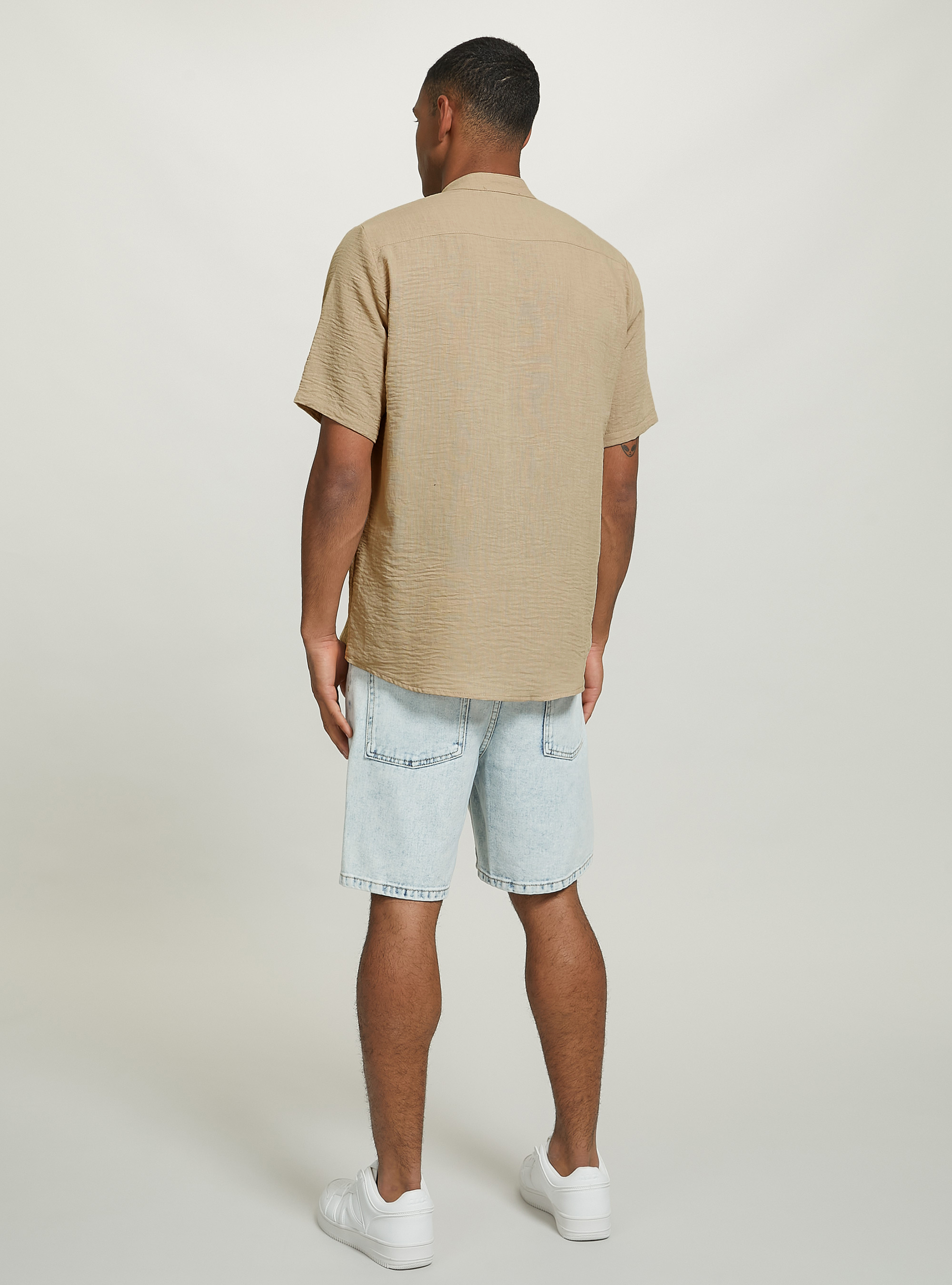 Camicia basica collo coreano mezza placchetta, BG1 BEIGE DARK