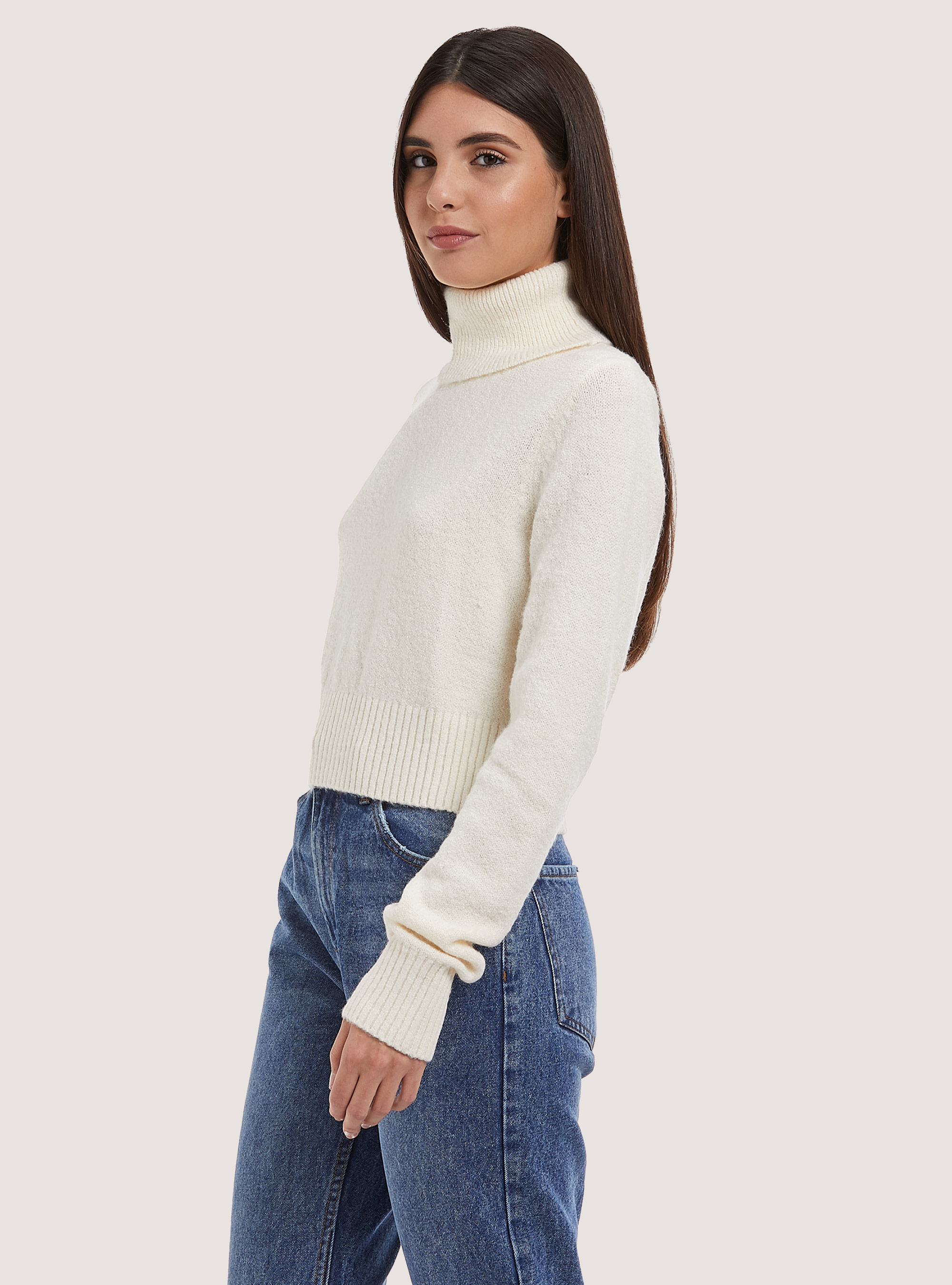 Pullover morbido cropped a collo alto, WH1 OFF WHITE