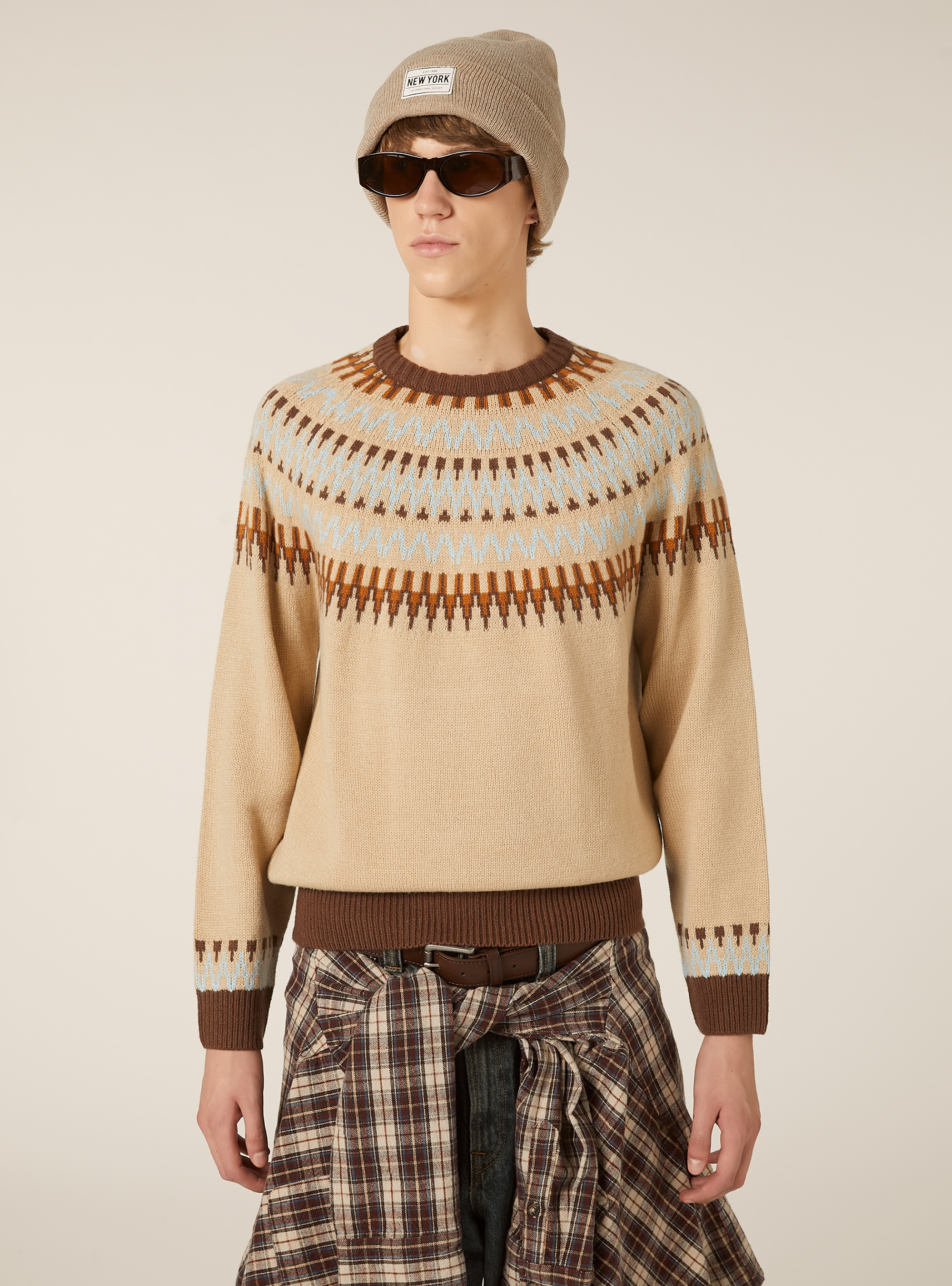 Mountain pullover in wool blend, MGY1 GREY MEL DARK