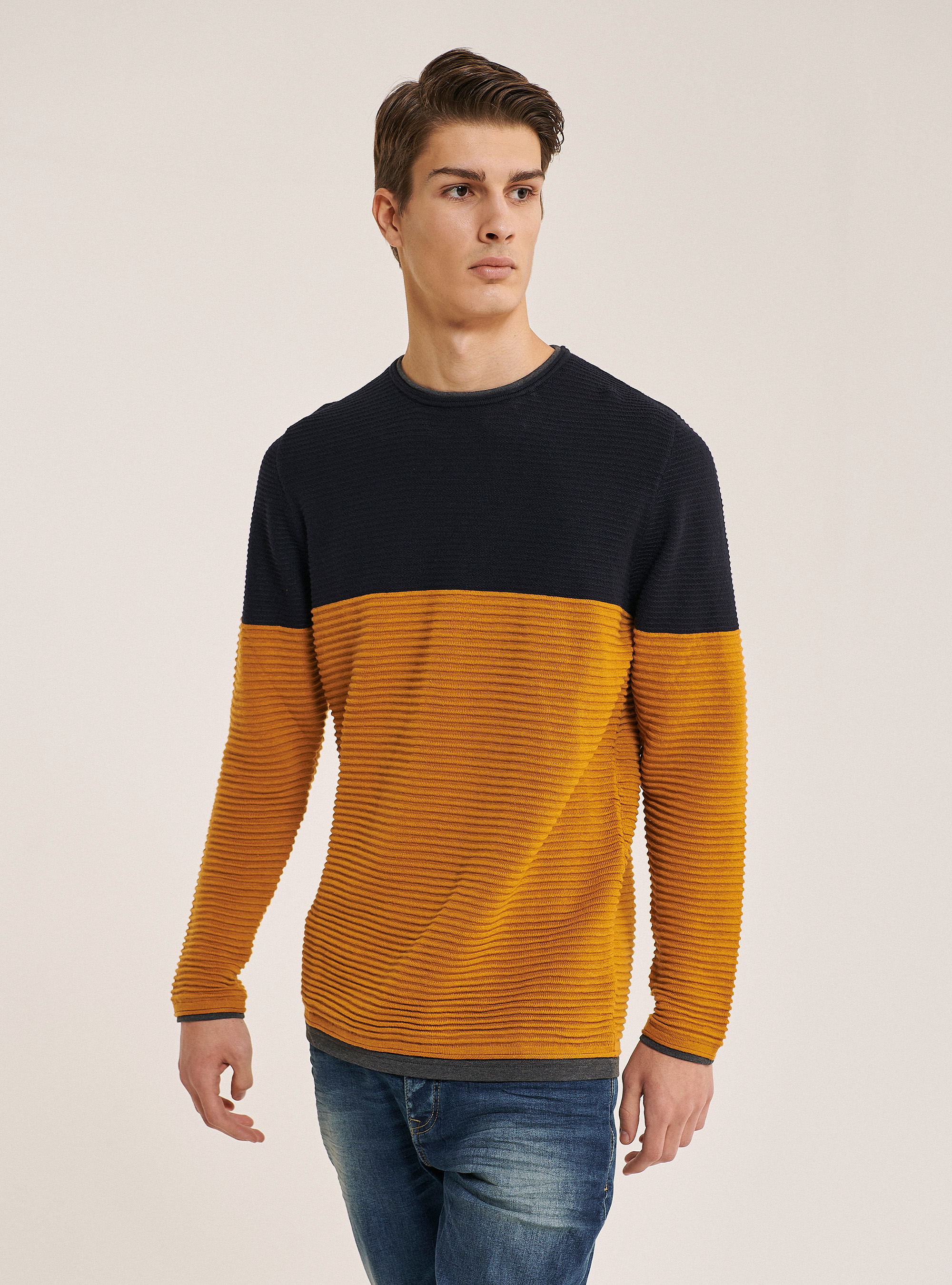 Rolling neck pullover with t-shirt details, BLUE NAVY
