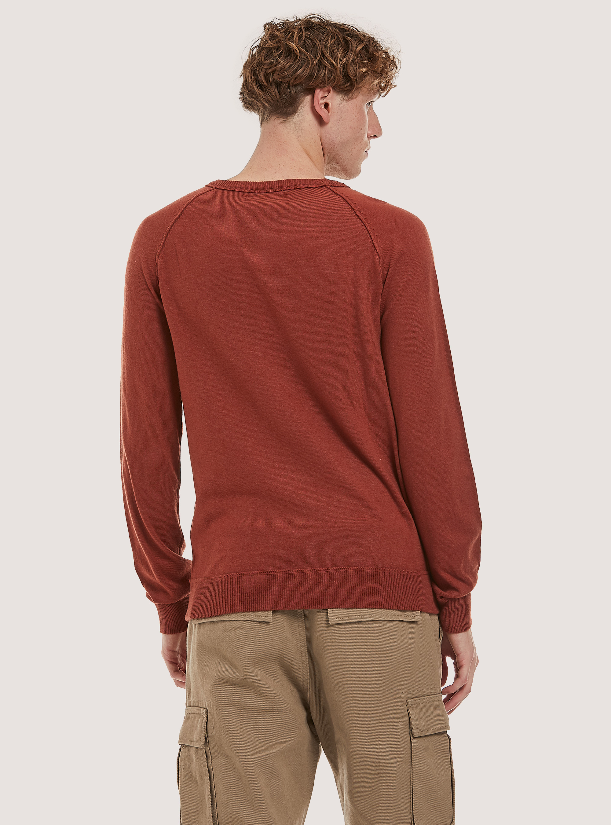 Plain-coloured crew-neck pullover, RT2 RUSTY MEDIUM