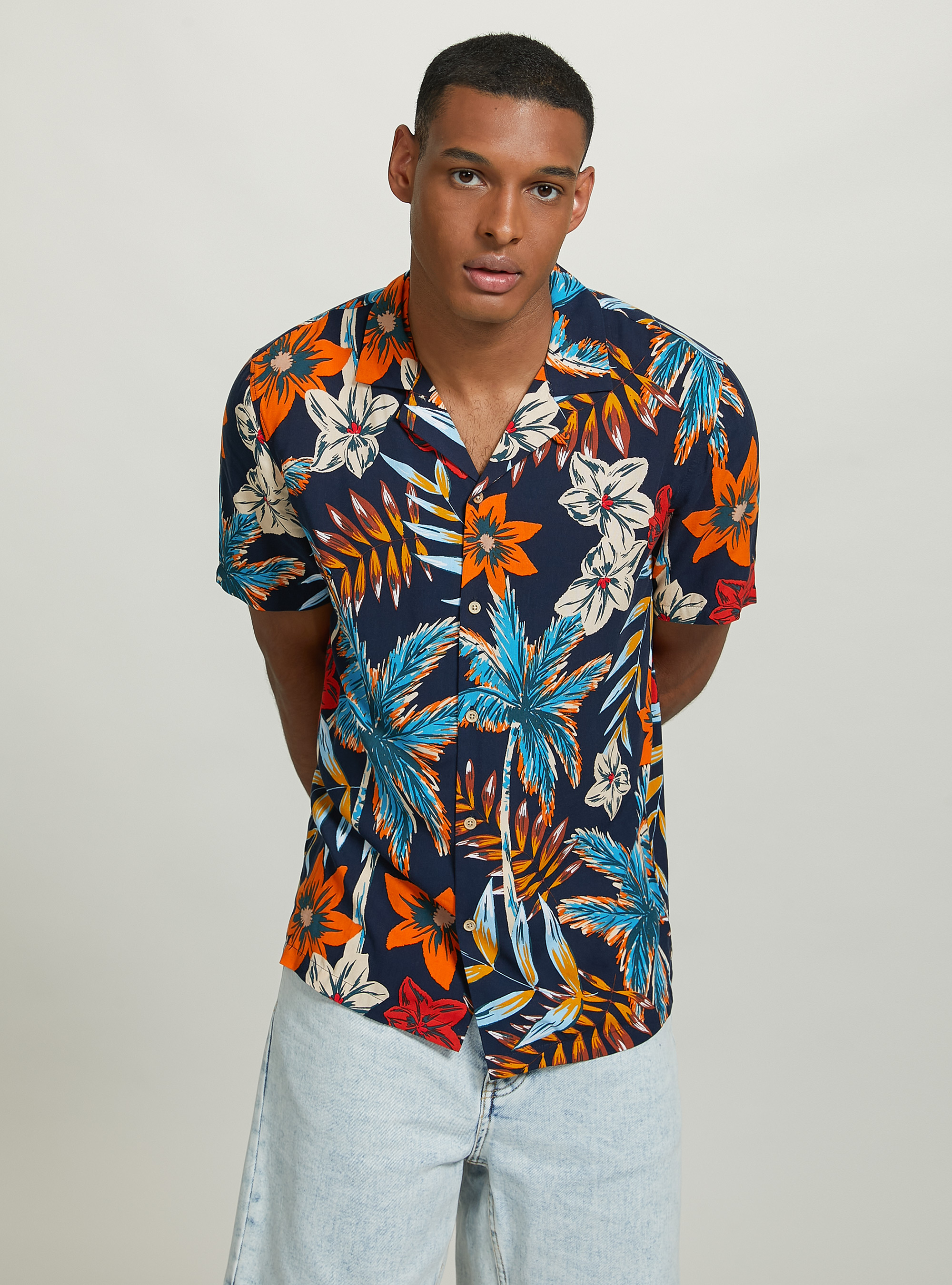 Chemise à imprimé tropical, BK1 BLACK