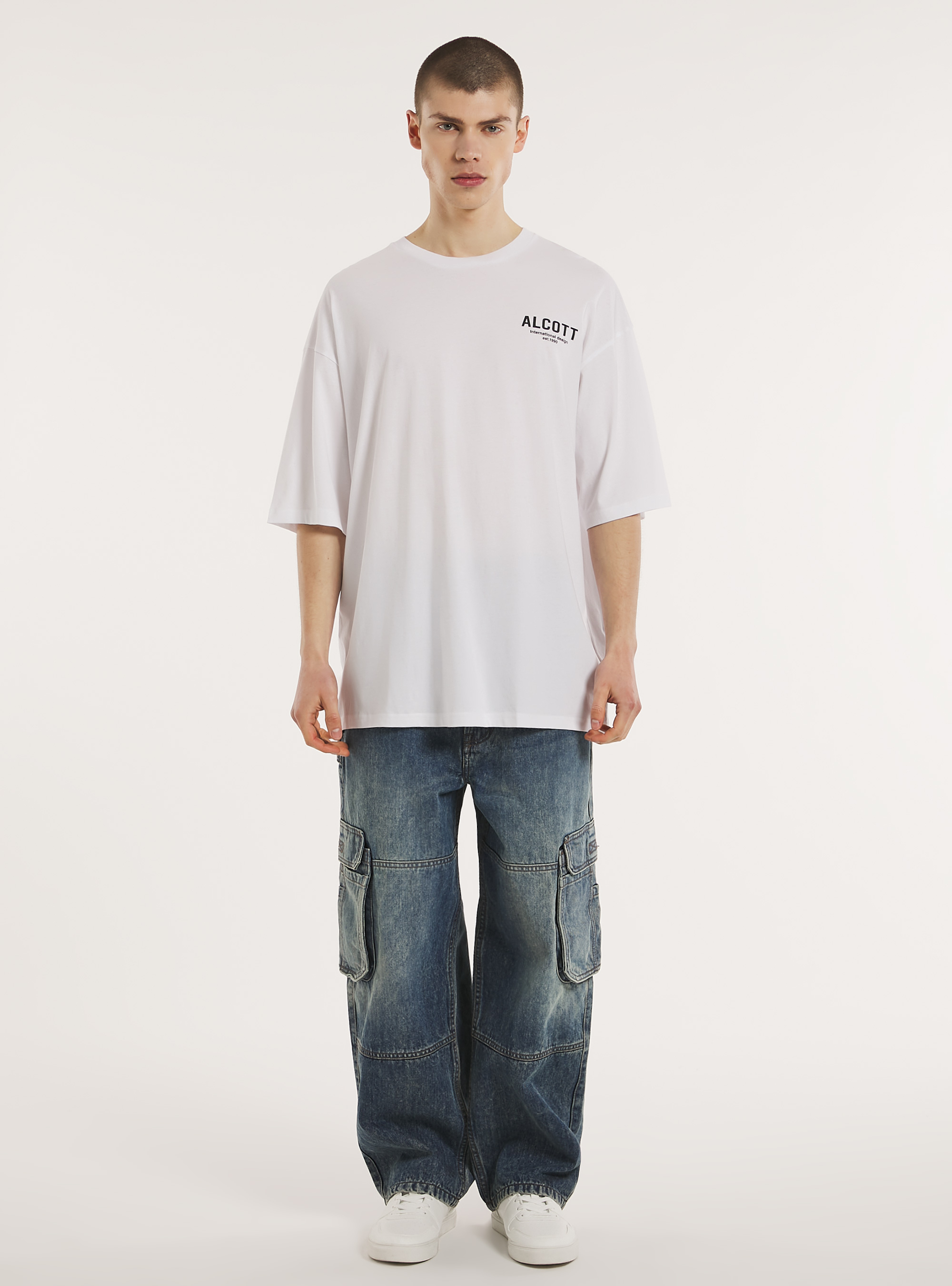 T-shirt en coton &agrave; la coupe large, WH3 WHITE