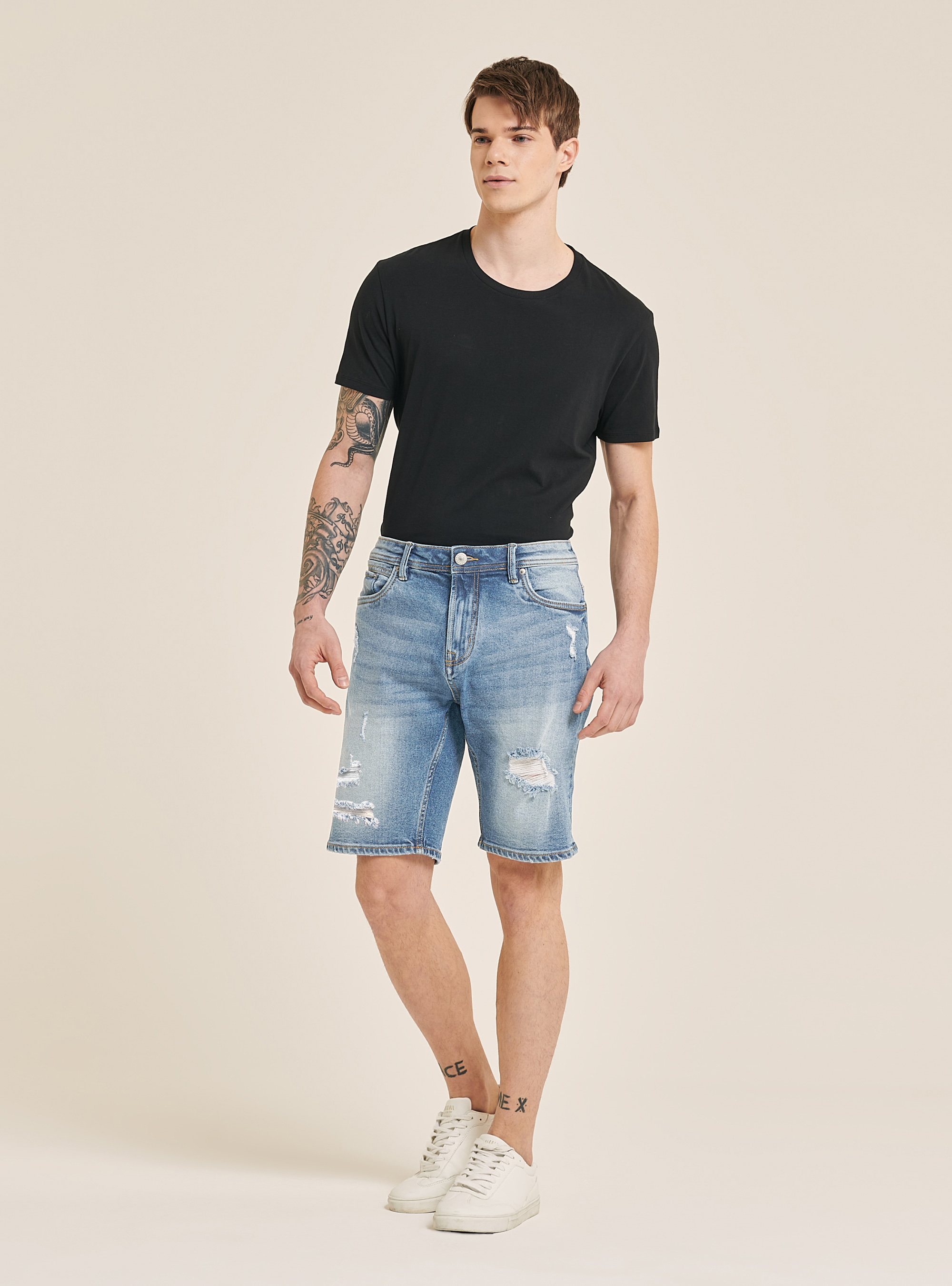 Stretch denim slim fit bermuda shorts, BLUE
