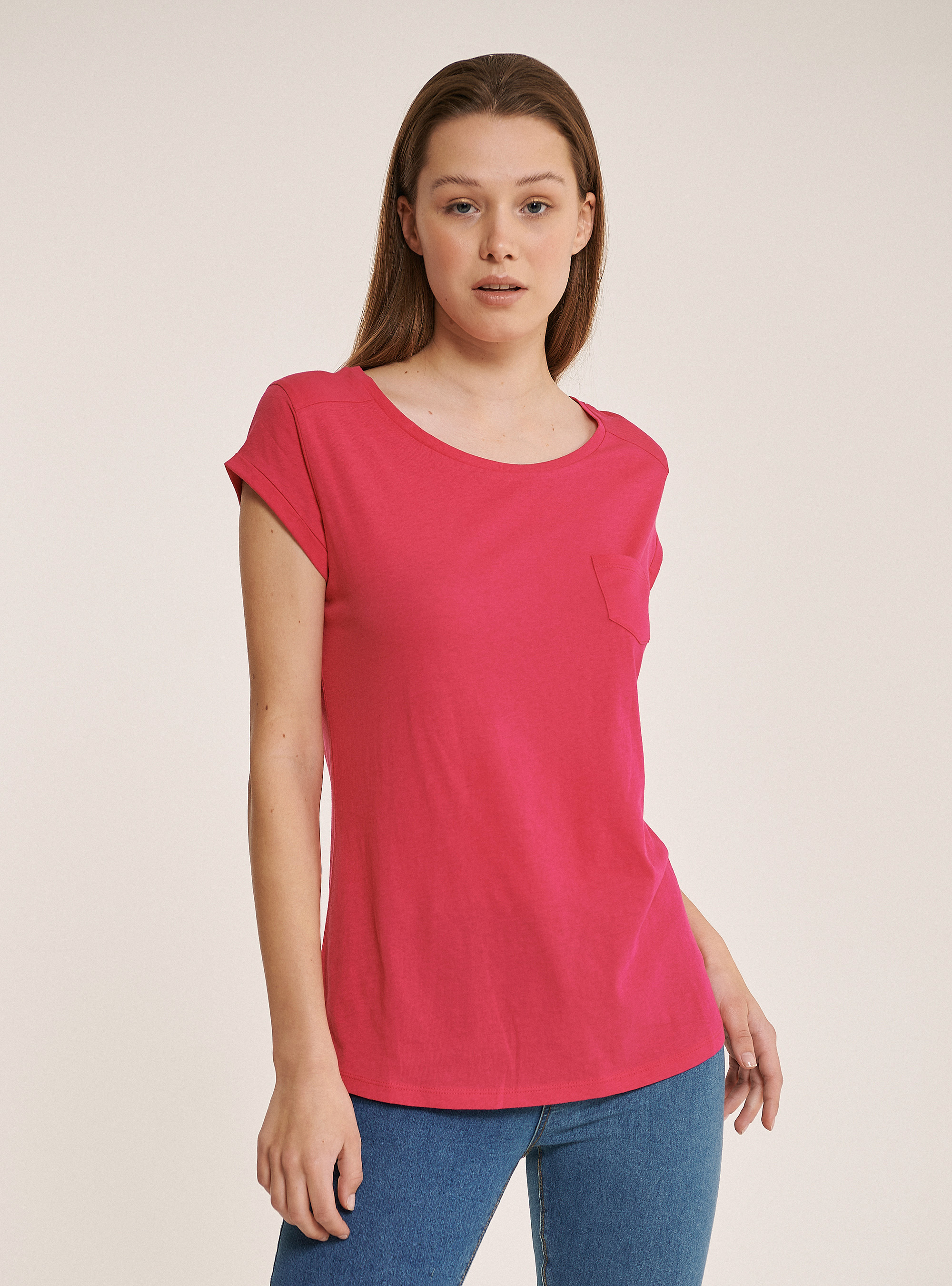 Basic cotton T-shirt with breast pocket, FUXIA