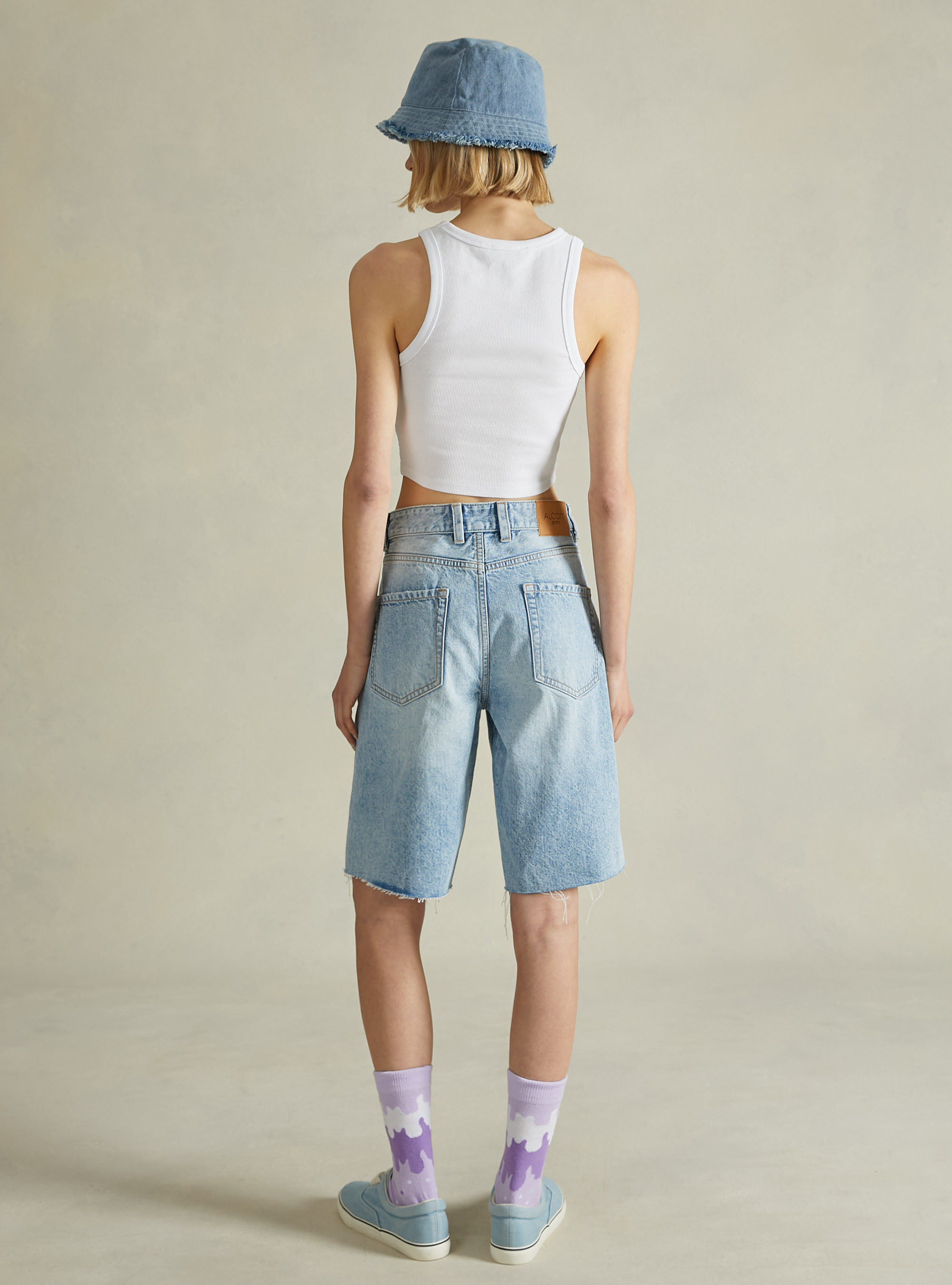 Denim-Bermudashorts mit Rissen, D006 AZURE