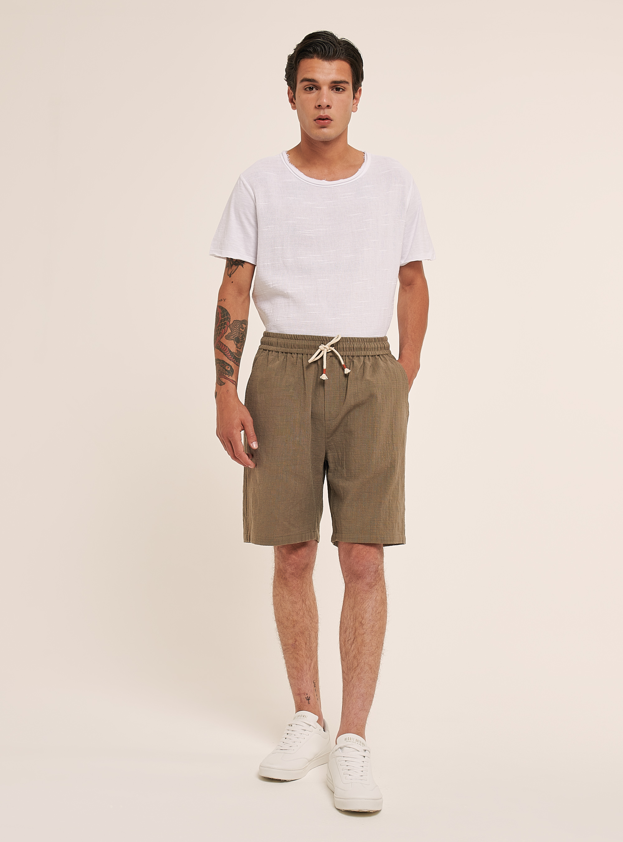 Cotton Bermuda shorts with elasticated waistband, C5602 TORTORA