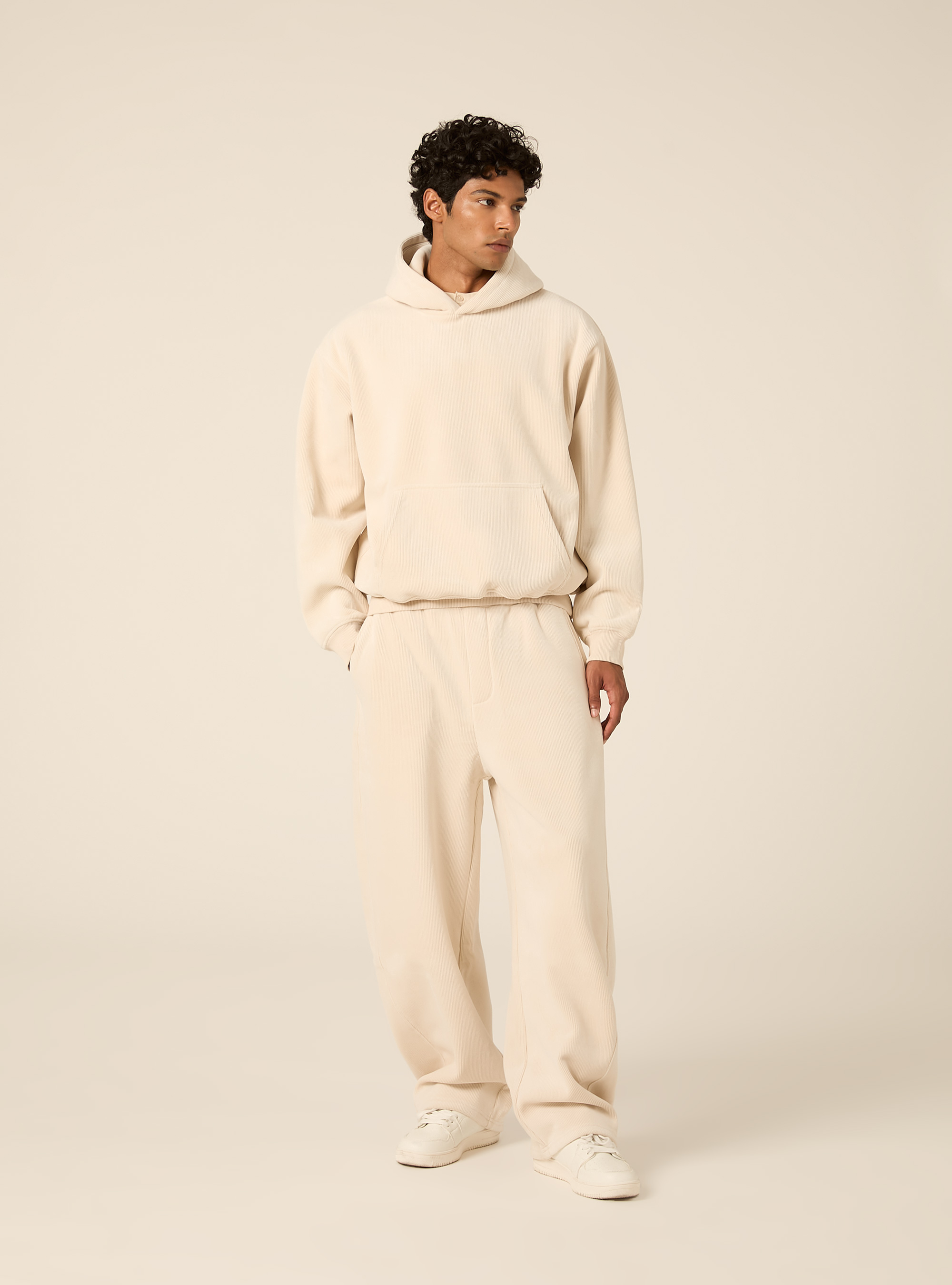 Felpa con cappuccio boxy fit in velluto a coste, CR3 CREAM LIGHT