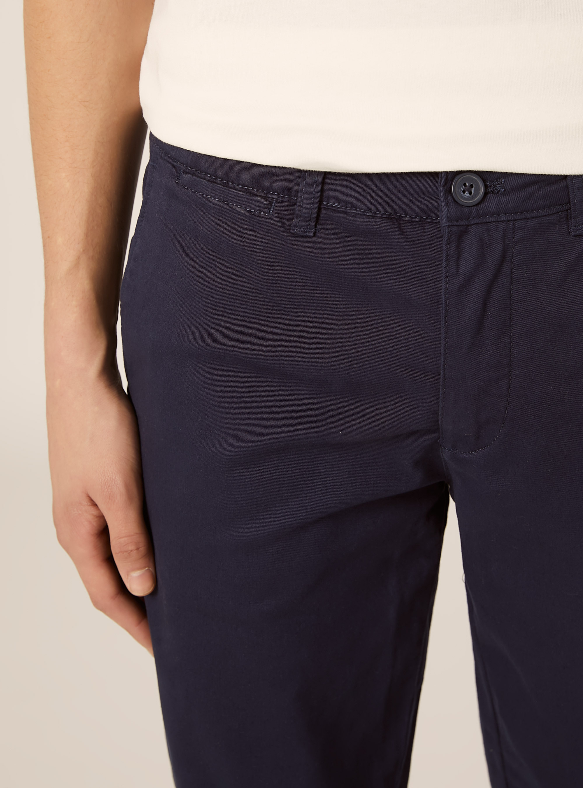 Skinny Fit Chino-Hose aus Stretch-Twill, BL1 BLUE DARK