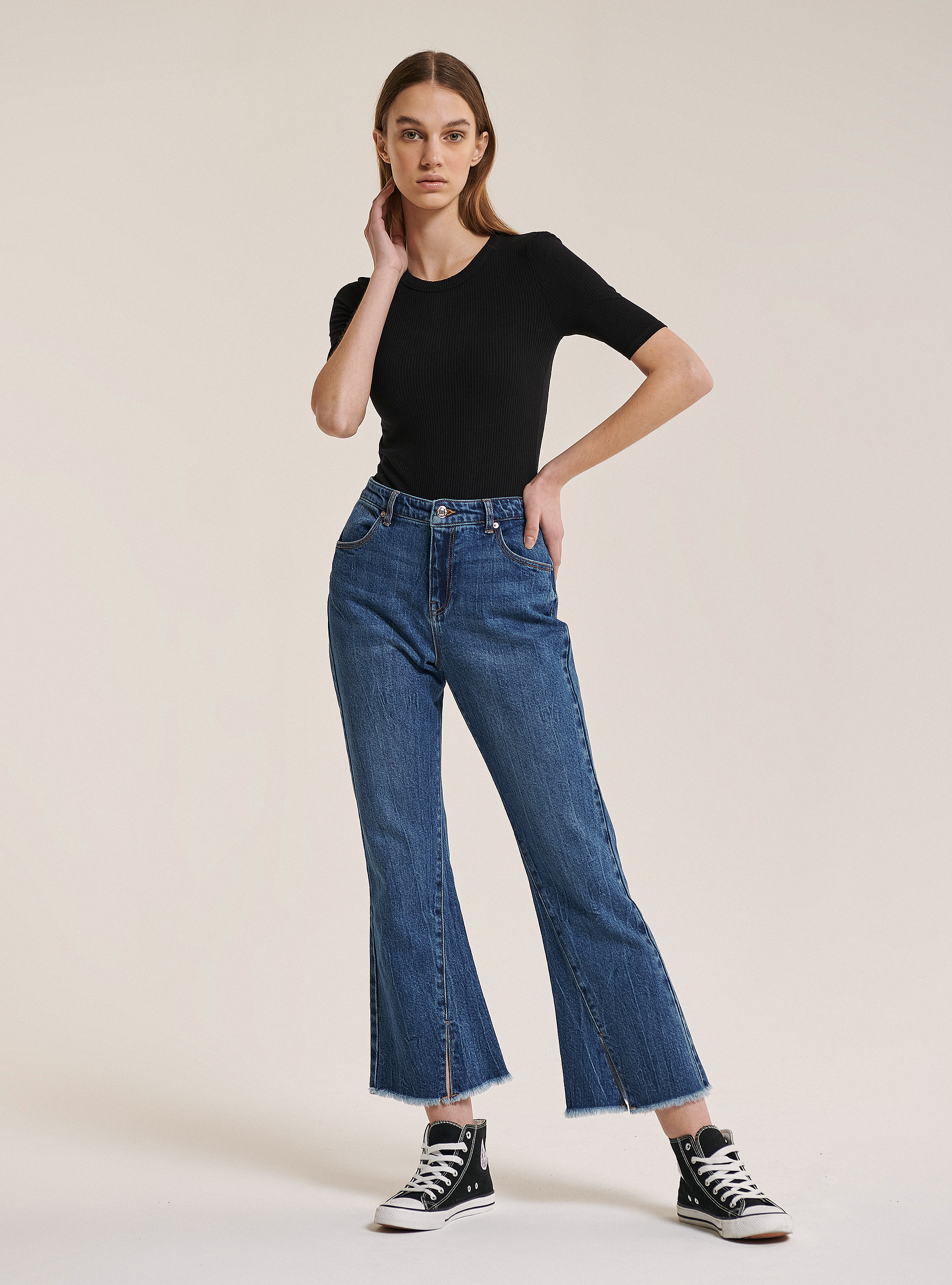 Ribbed half sleeve body in cotton, BLACK