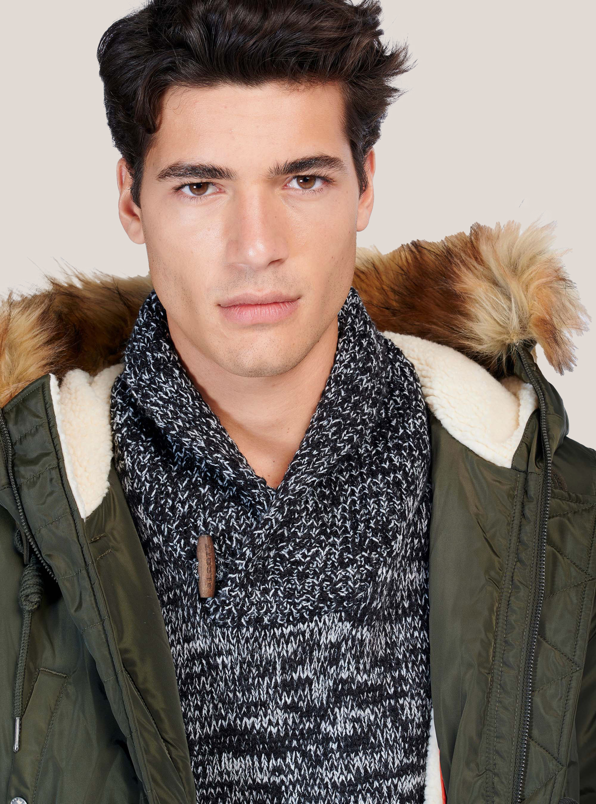 PARKA WITH ZIP ON SLEVEE, C615 KAKY