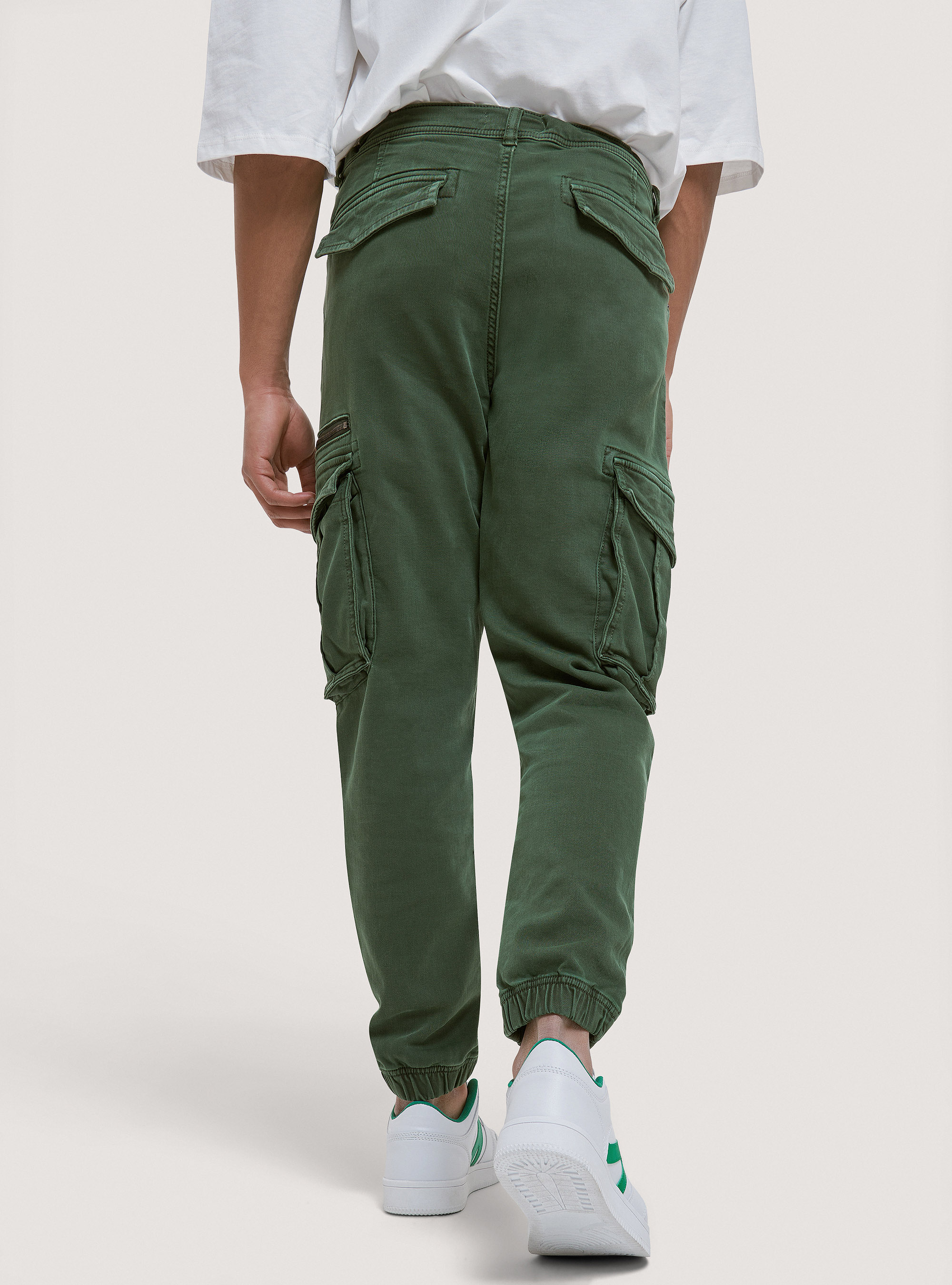 Cargo trousers with drawstring and chain, KAKI