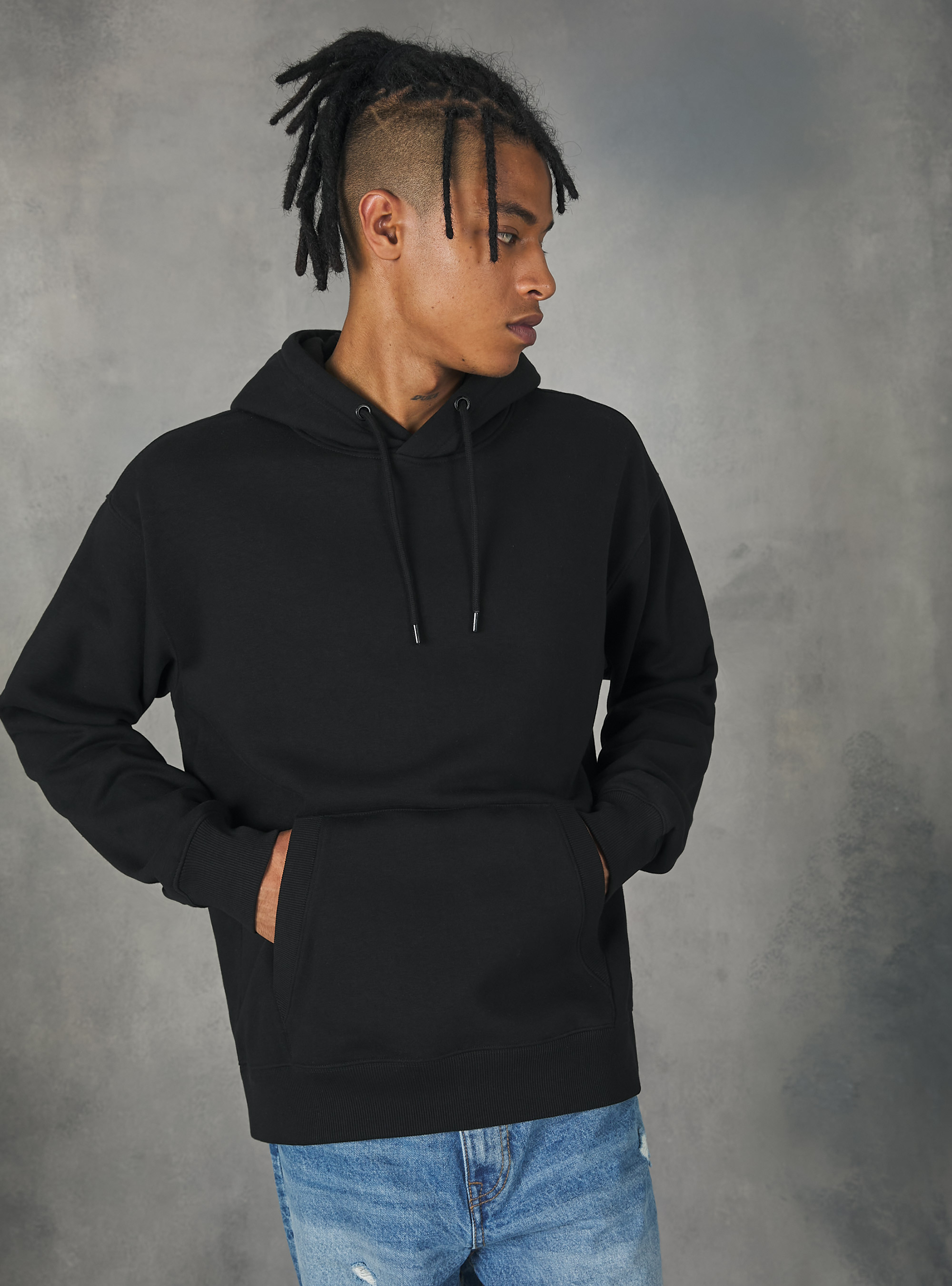 Sweatshirt with hood and pouch pocket, BK1 BLACK