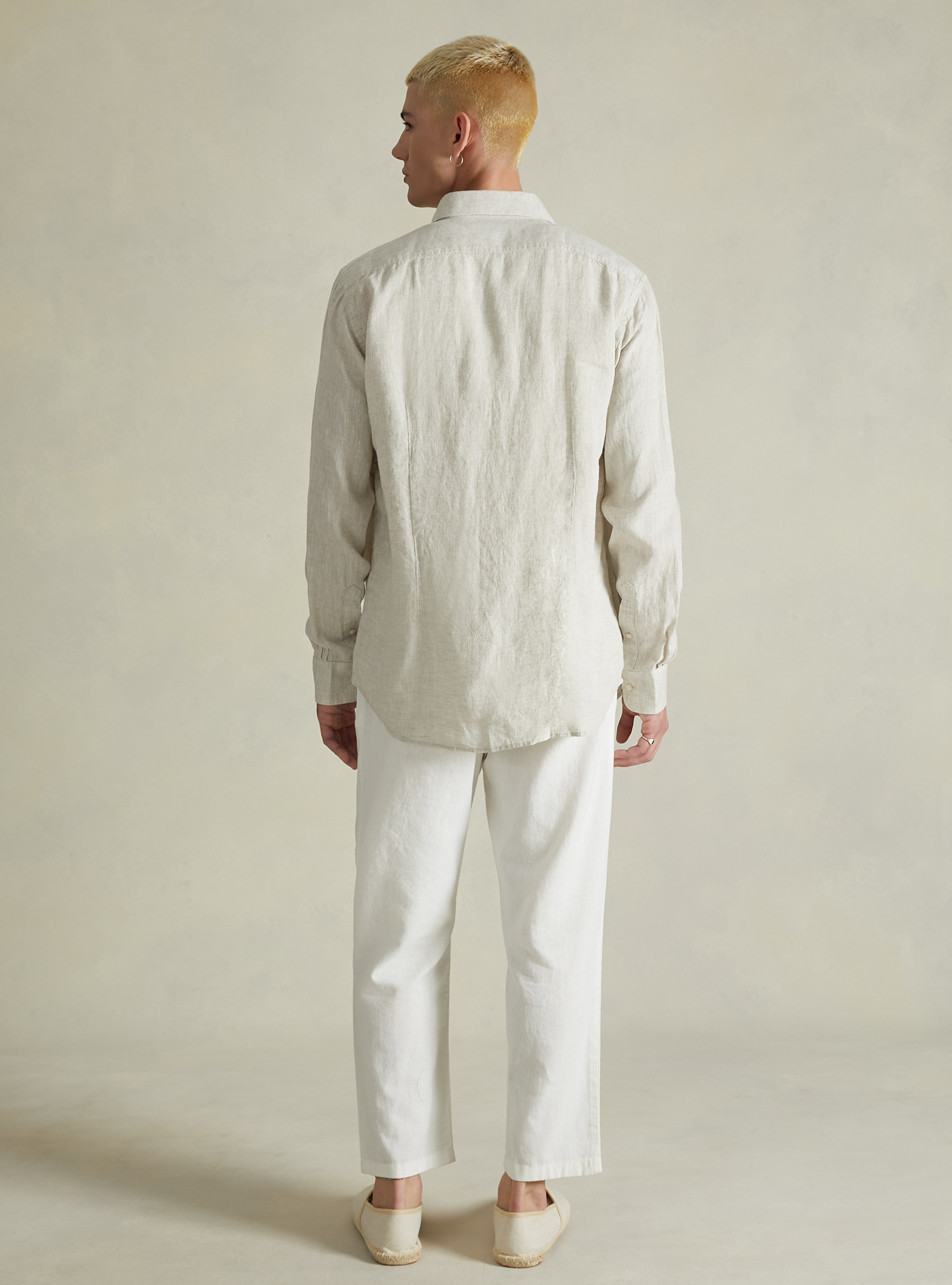 Camicia in puro lino a maniche lunghe, BG3 BEIGE LIGHT