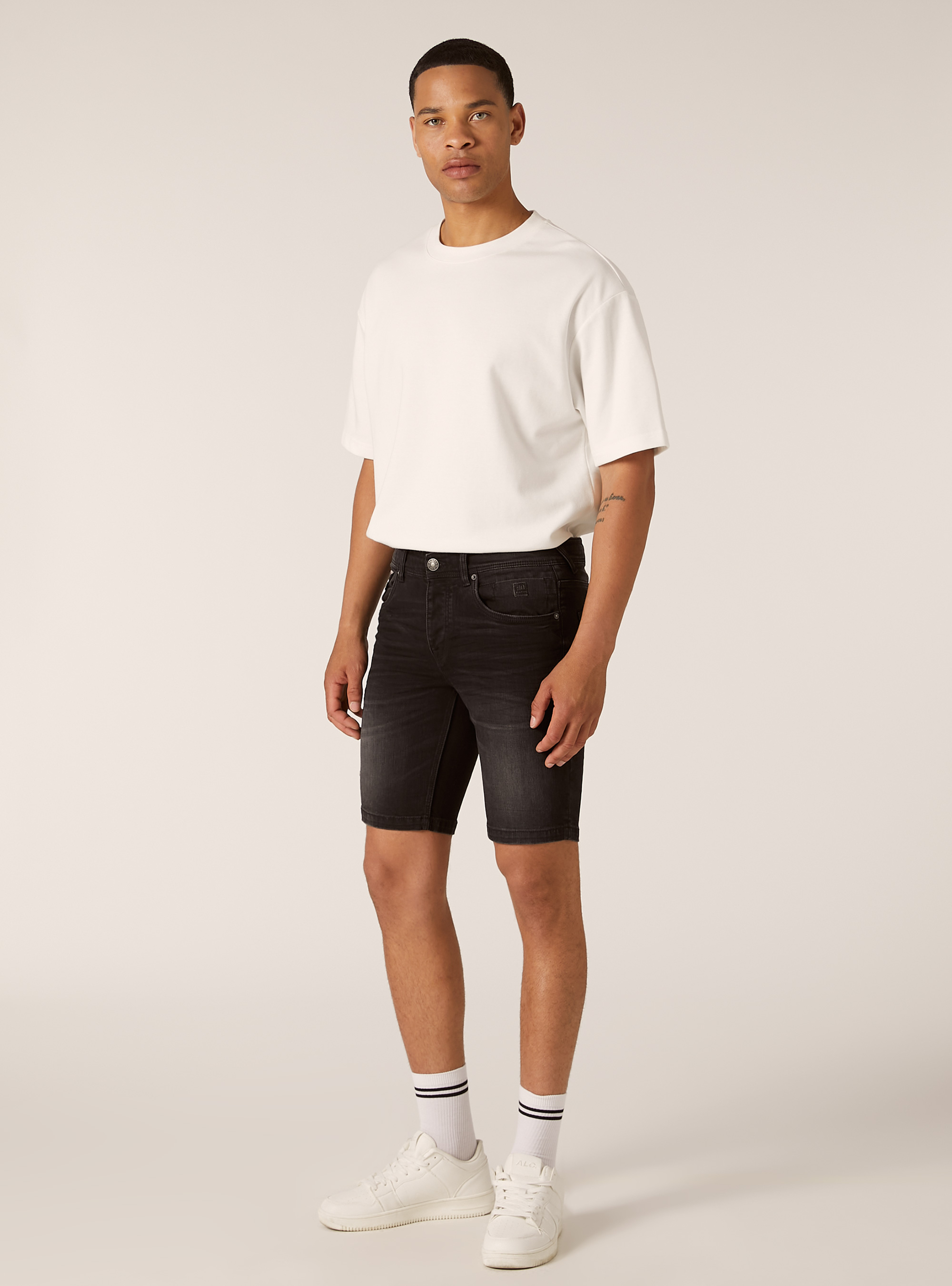 Bermuda Shorts Black Shirt With Denim Shorts Comfort Stretch Pull