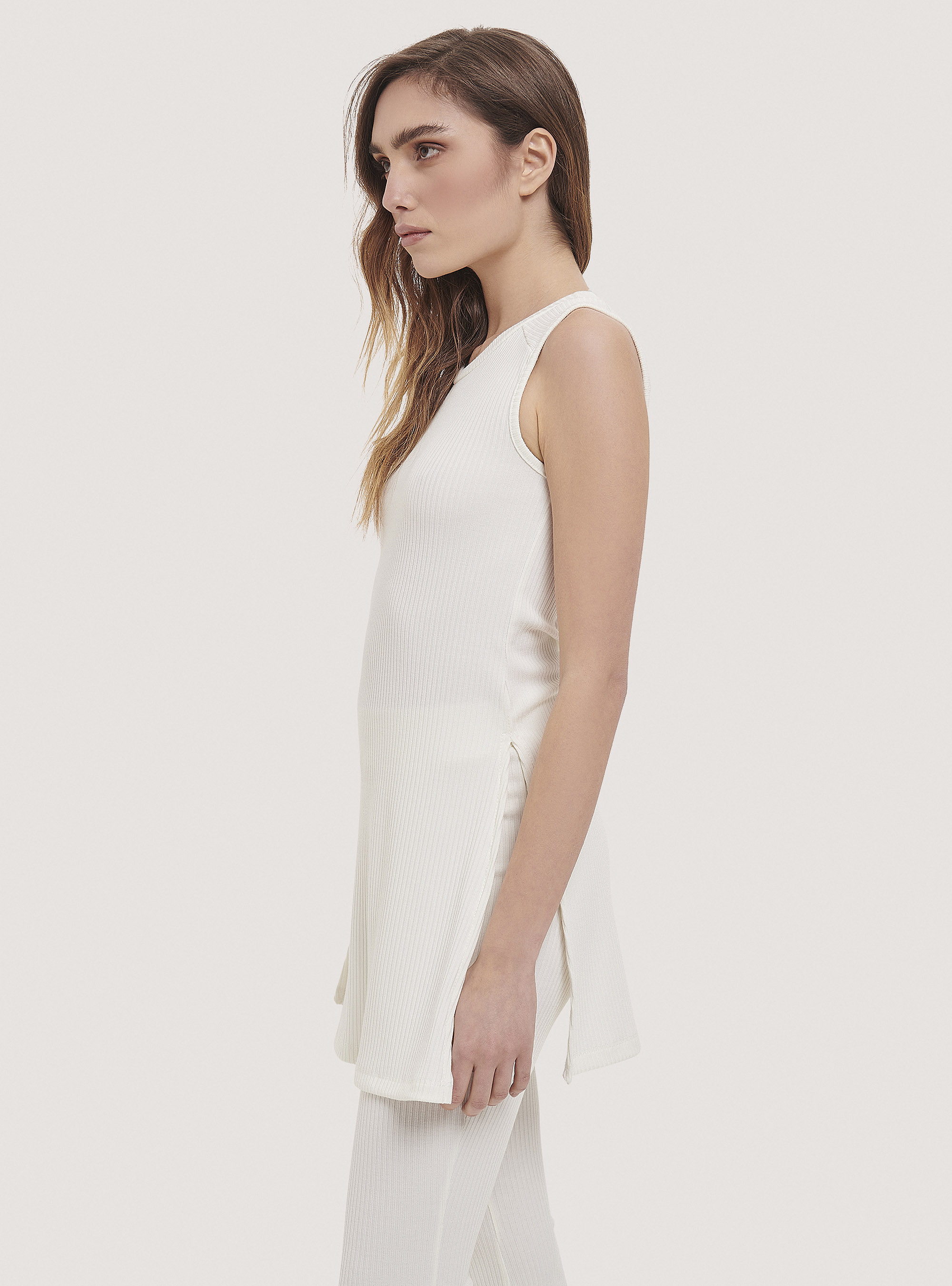Long ribbed tank top, C0020 OFF WHITE