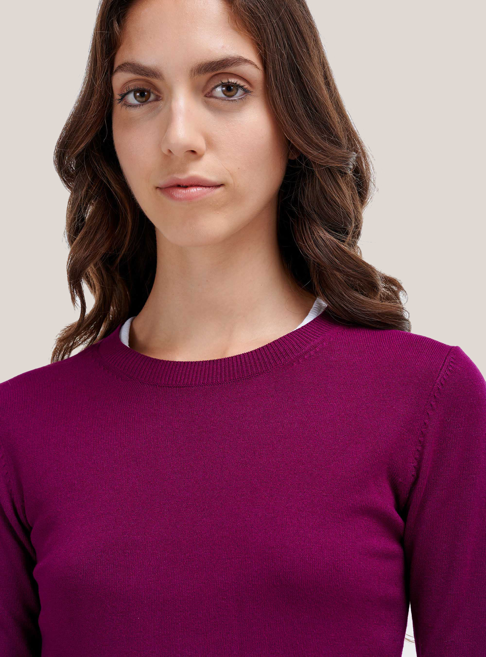 Kurzer Pullover mit Rundhalsausschnitt, C394 PURPLE