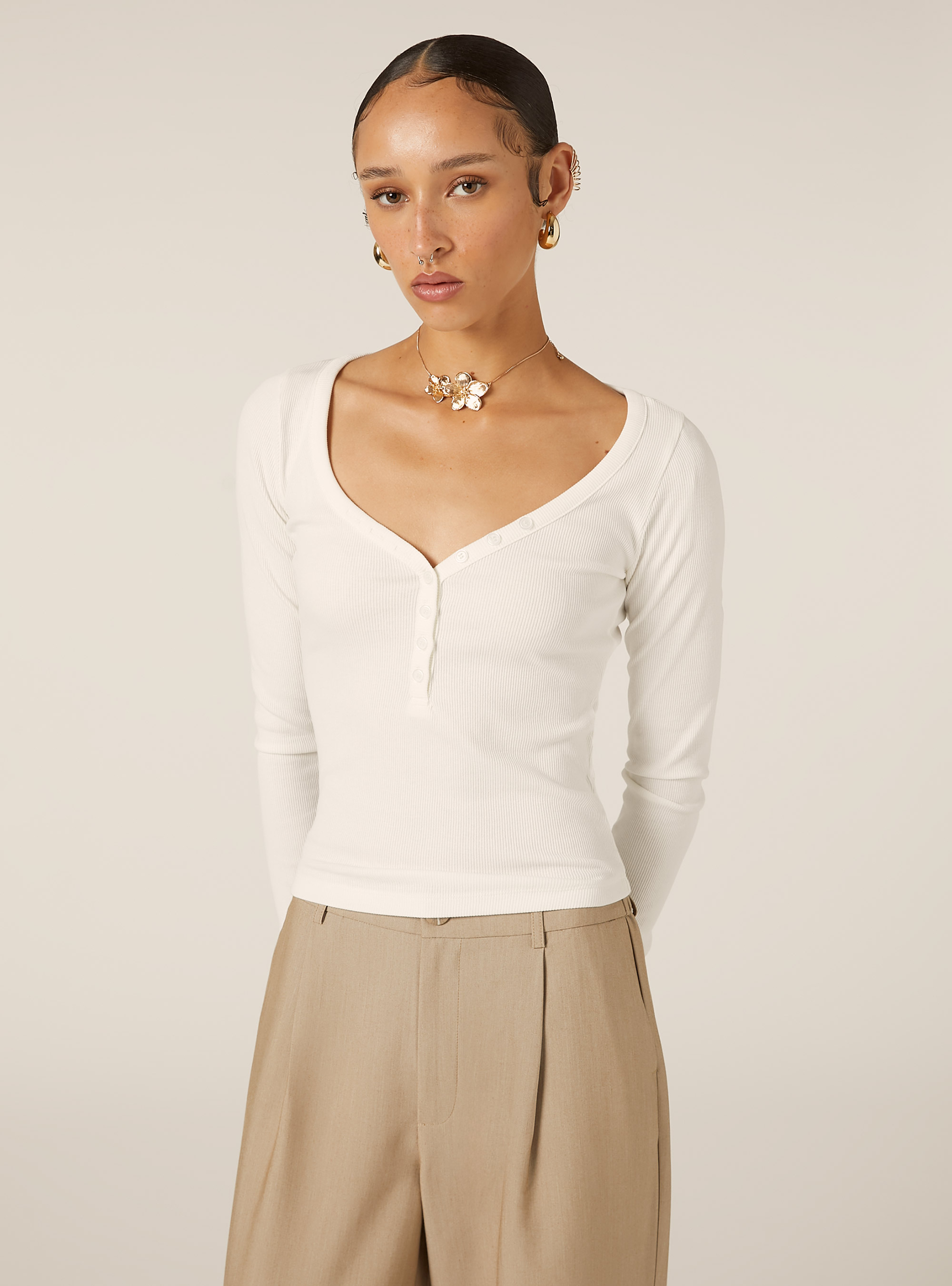 Long-sleeved V-neck T-shirt, WH2 WHITE