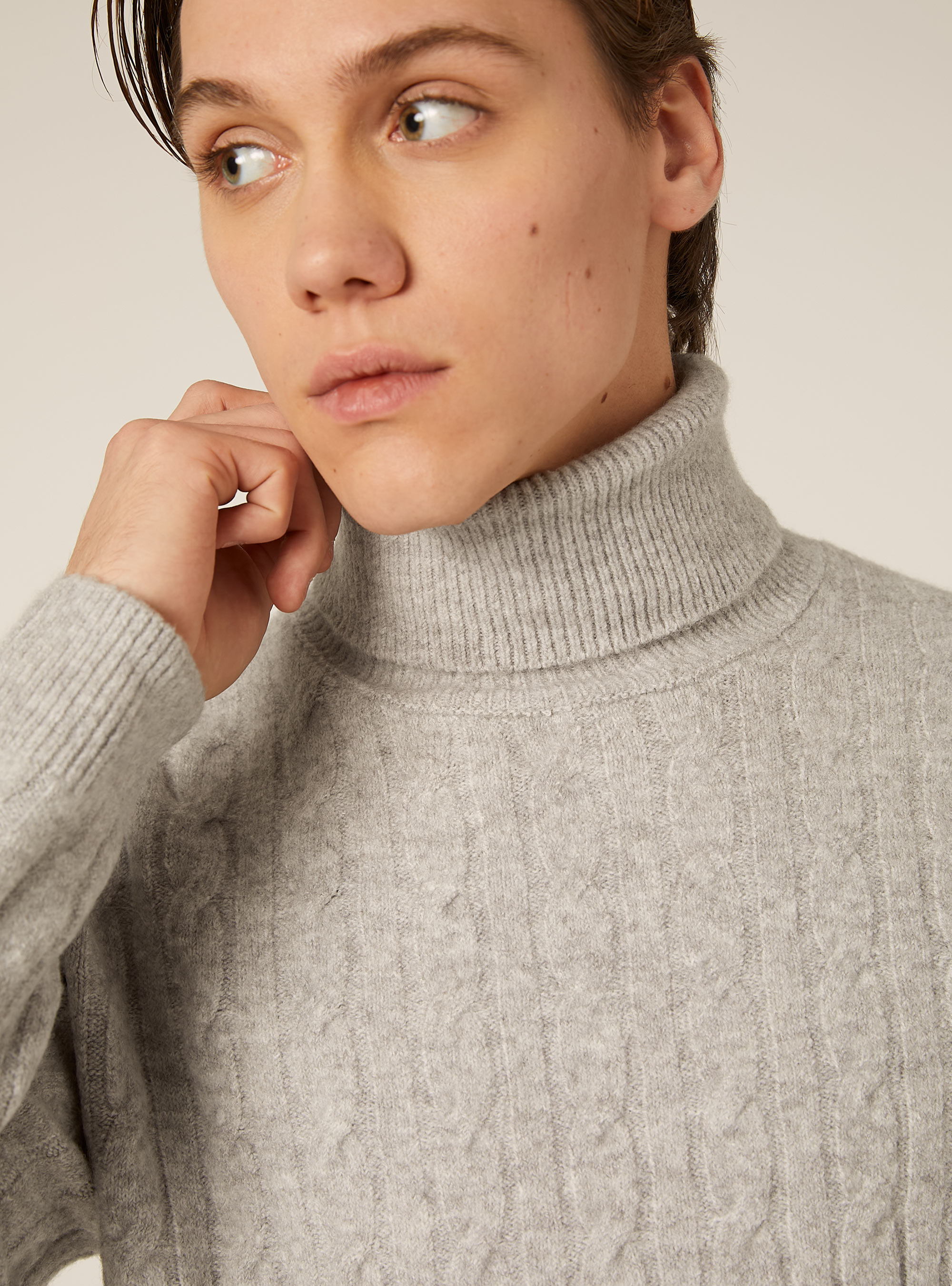 Jersey de cuello alto con trenzas, MGY2 GREY MEL MEDIUM