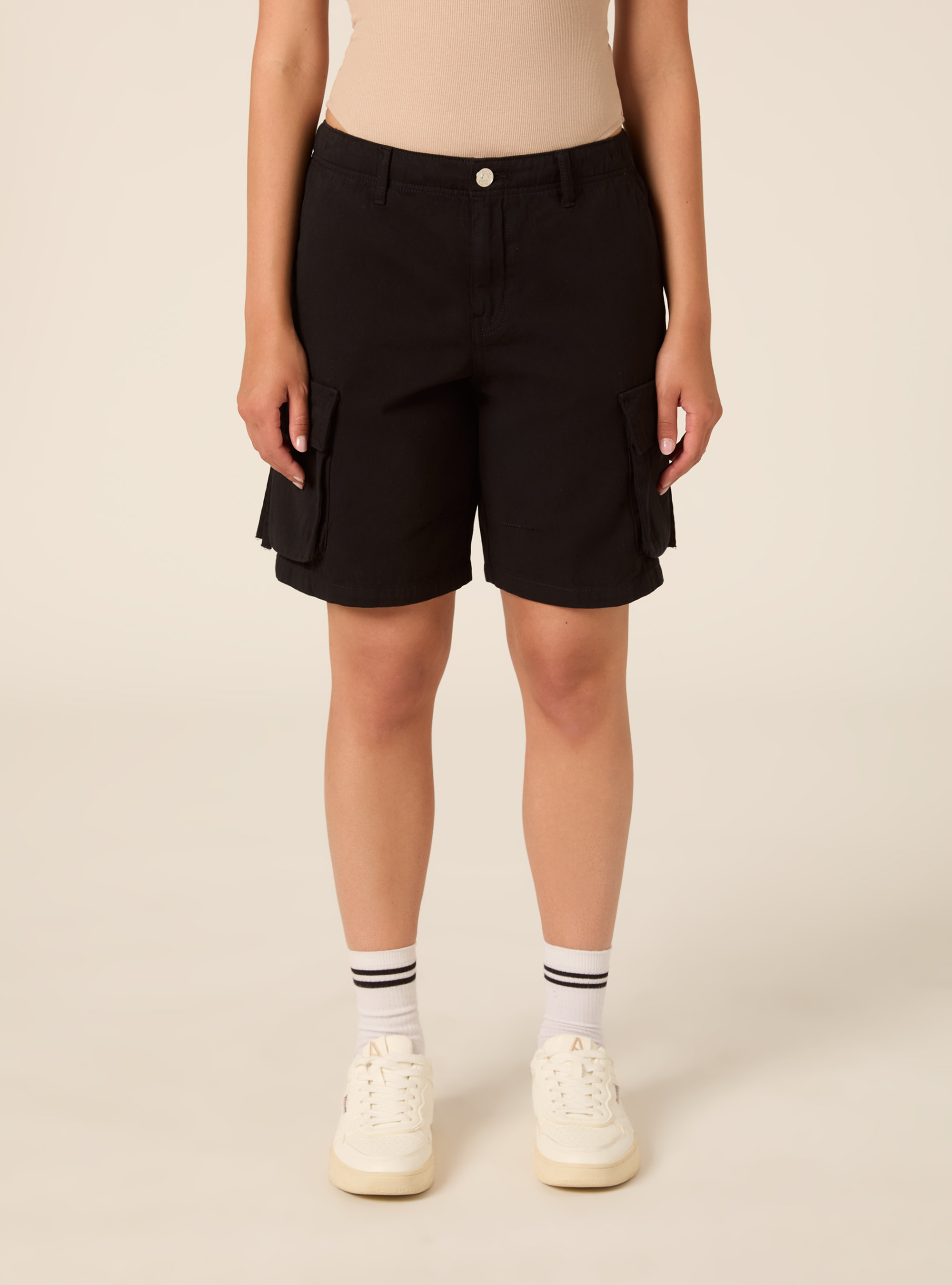 Bermuda Cargo avec Poches Lat&eacute;rales &agrave; Soufflet, BK1 BLACK