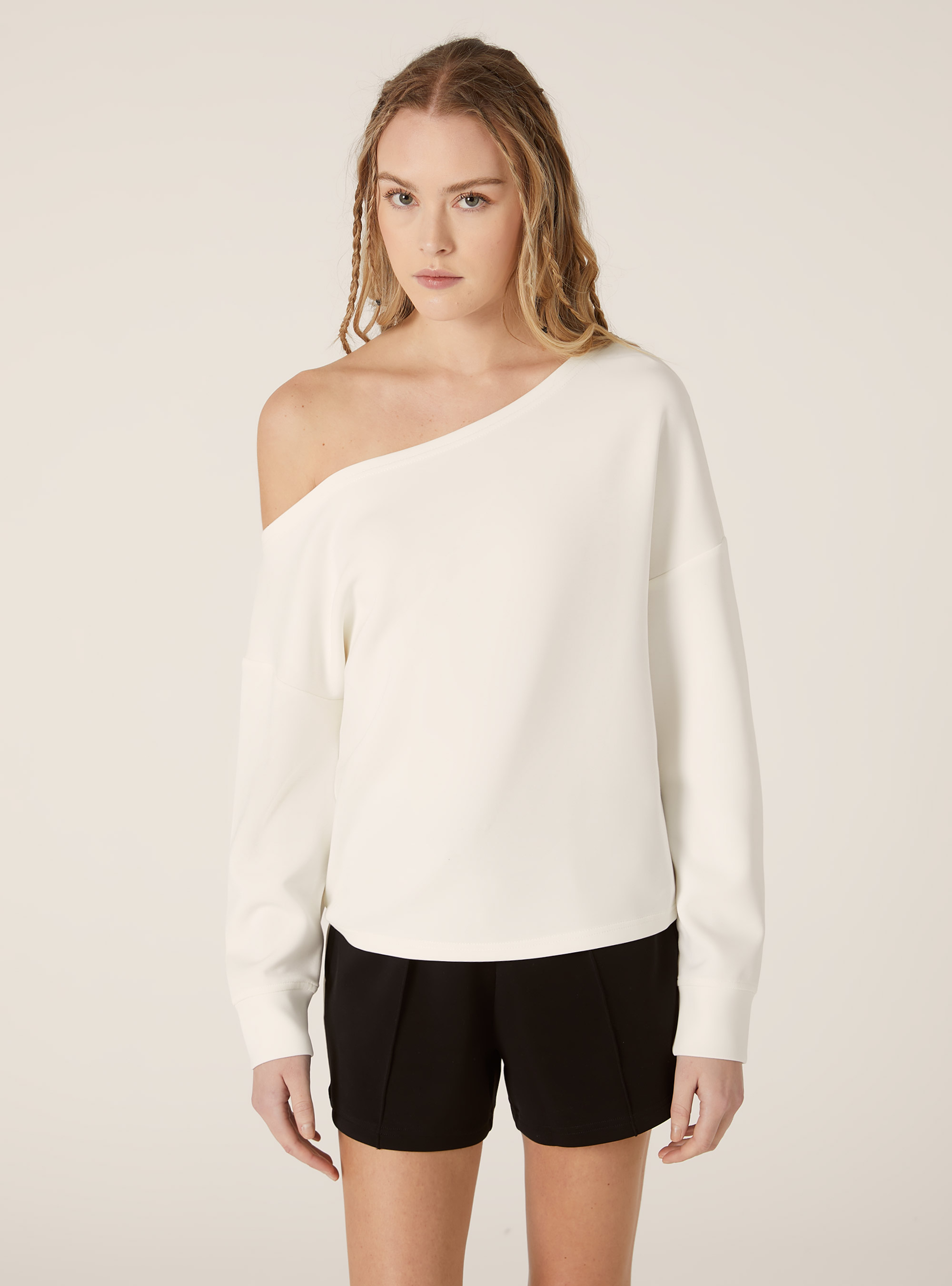Soft touch asymmetric sweatshirt, WH2 WHITE