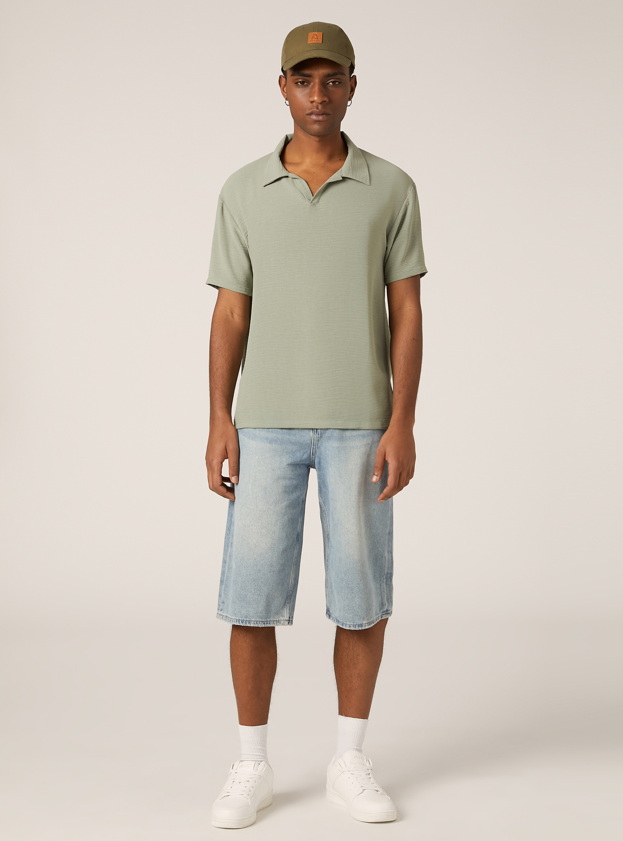 Crepe polo shirt with open collar, SG3 SAGE LIGHT