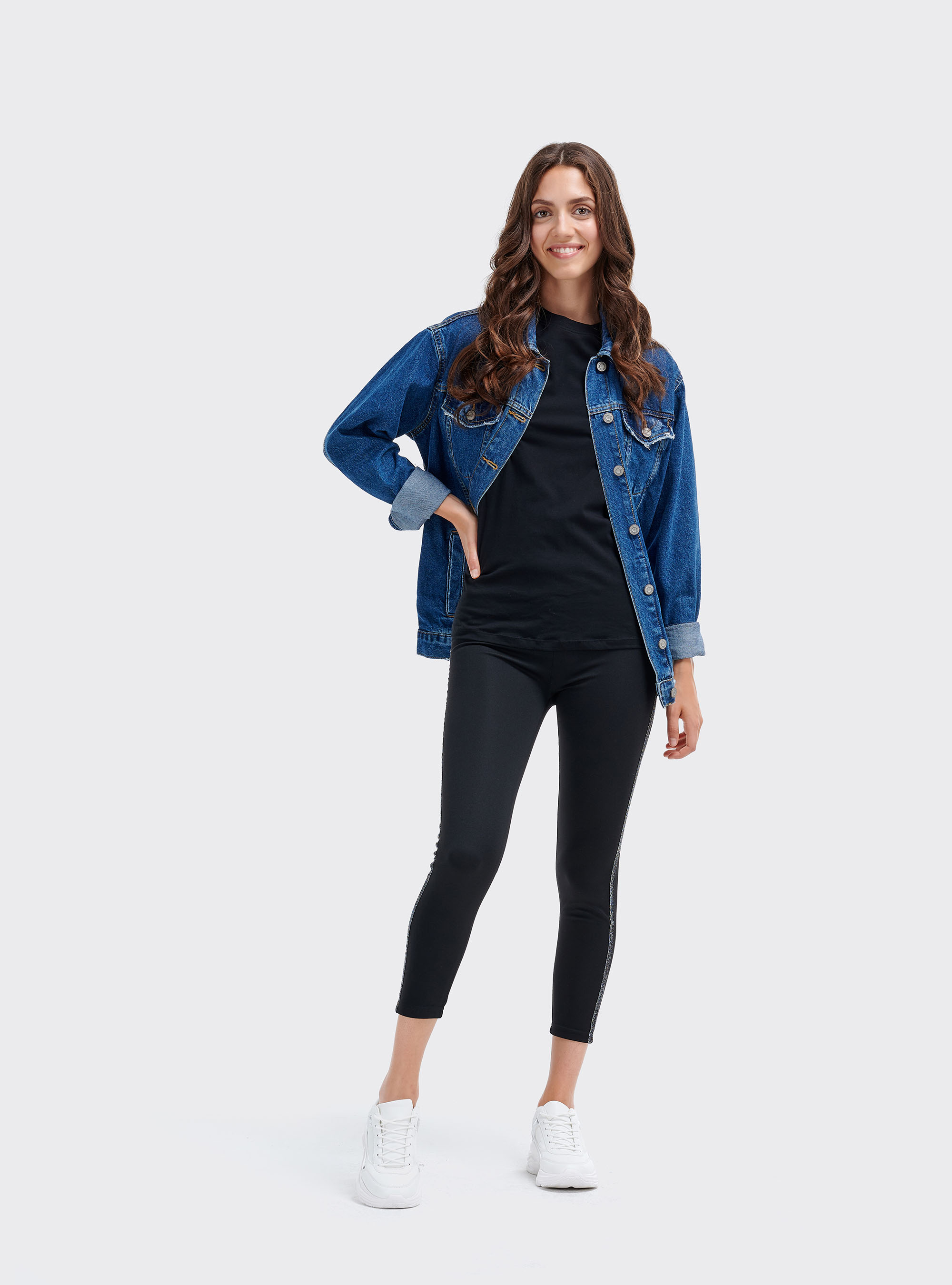 Maglietta tinta unita essential in cotone combed, NERO