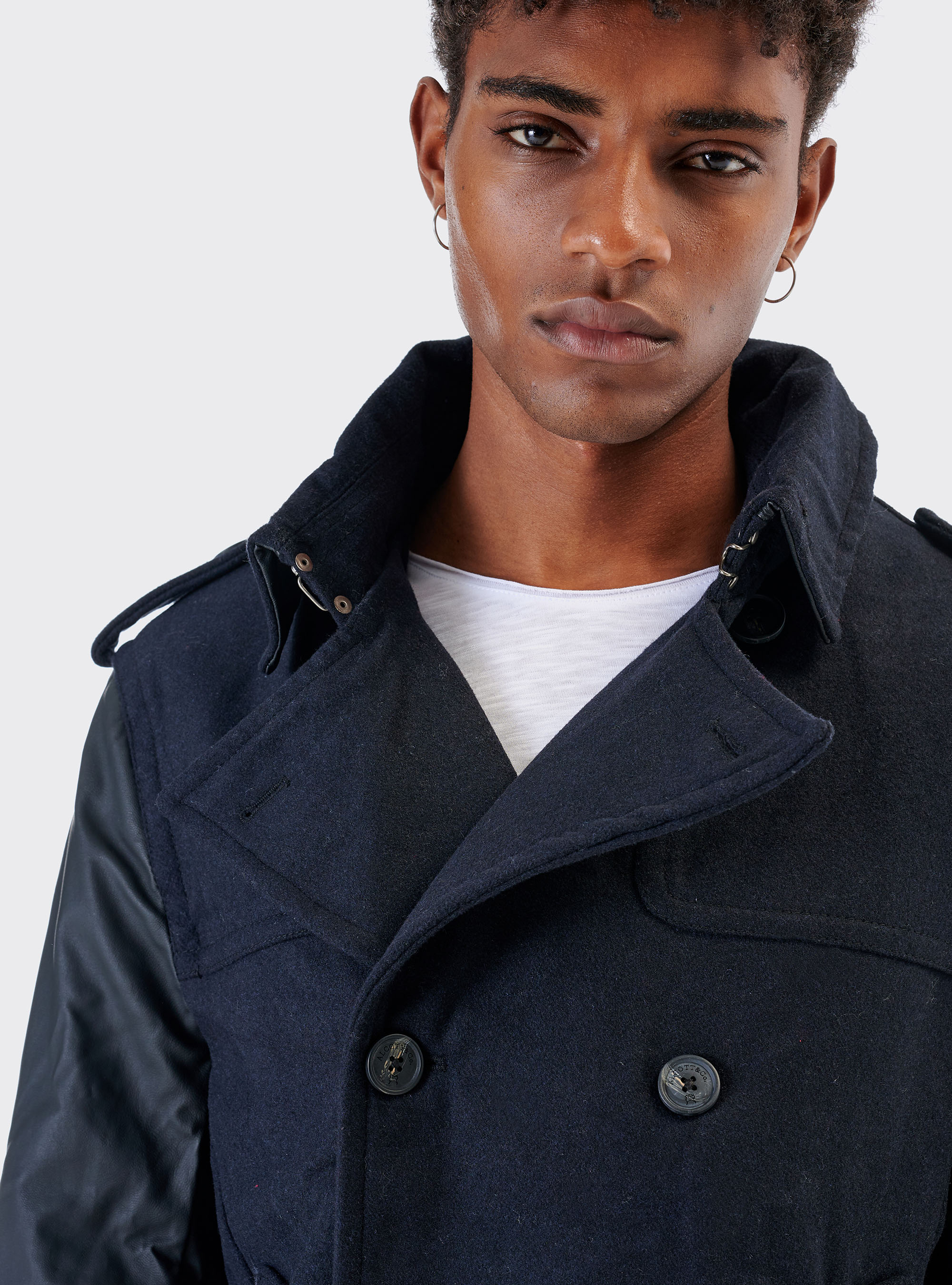 Giubbino con maniche effetto pelle, BLU MARINO