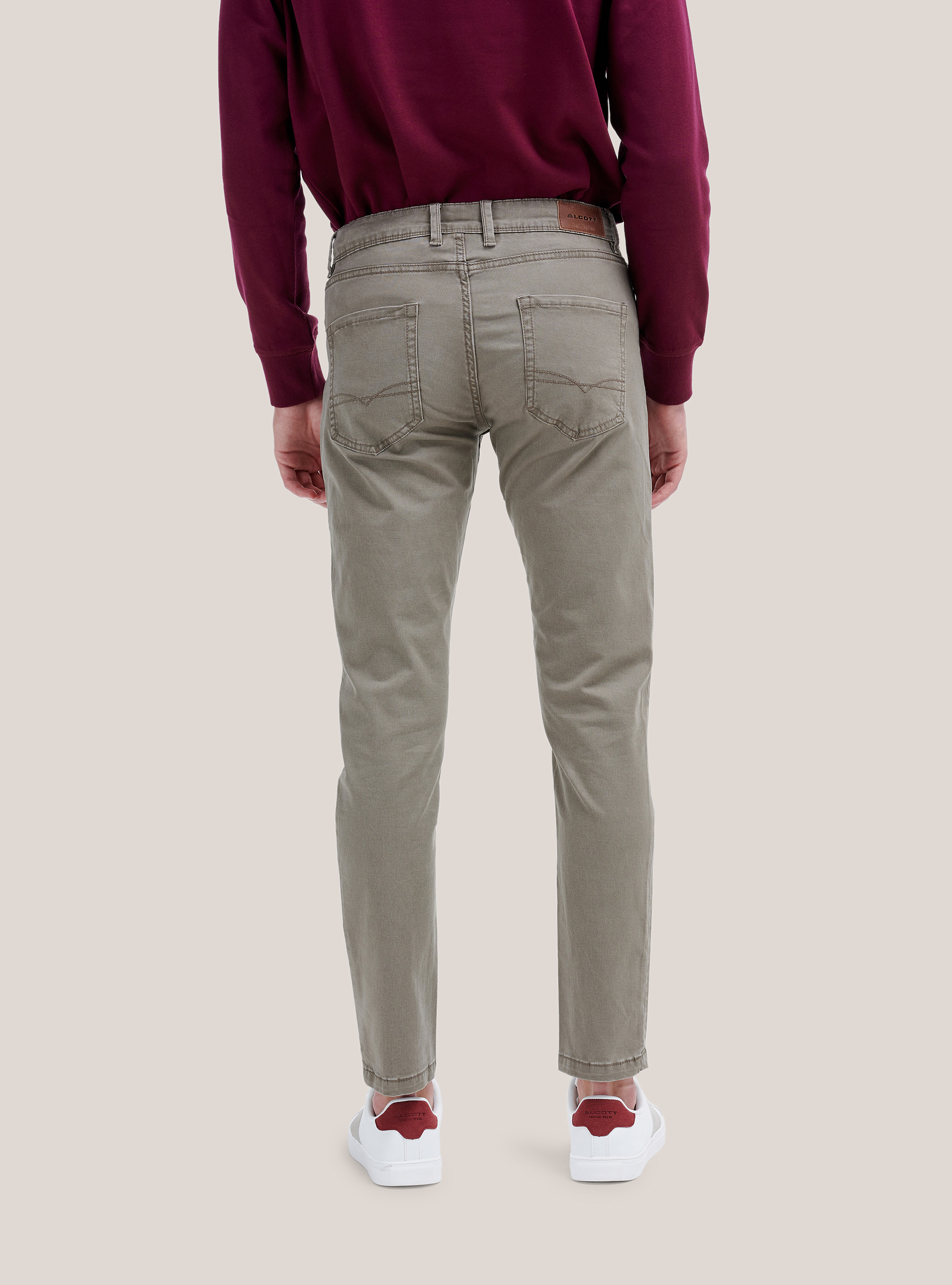 Pantaloni skinny fit in cotone riciclato, MARRONE