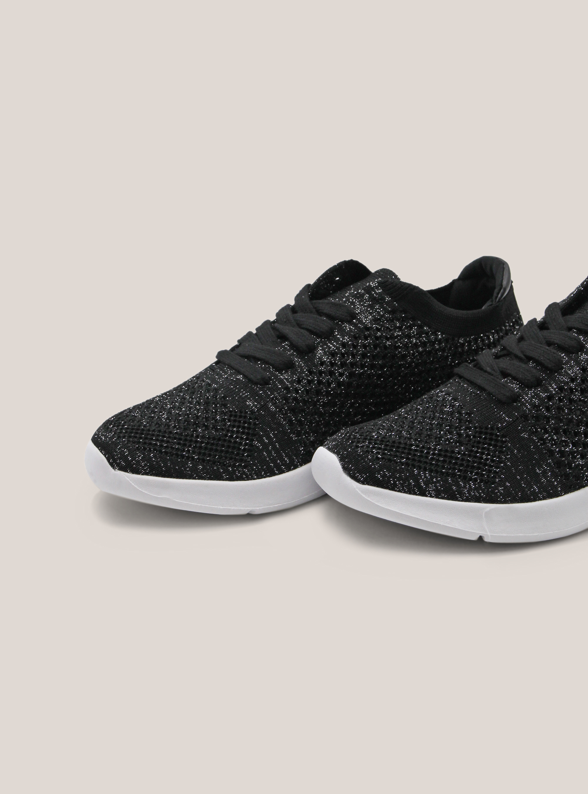 Trainers donna in tessuto traforato leggero, NERO