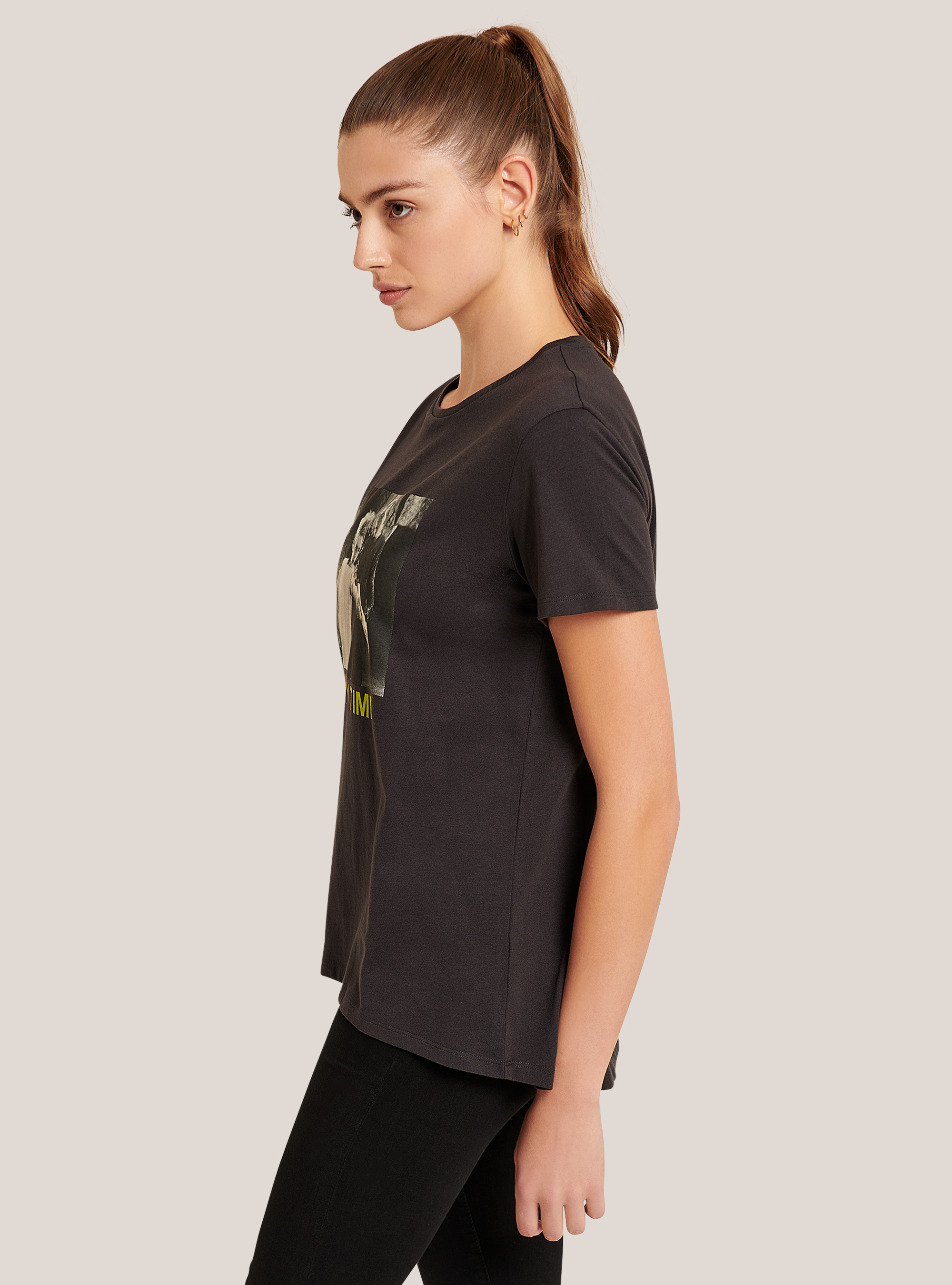 Monsters / Alcott T-shirt, BLACK