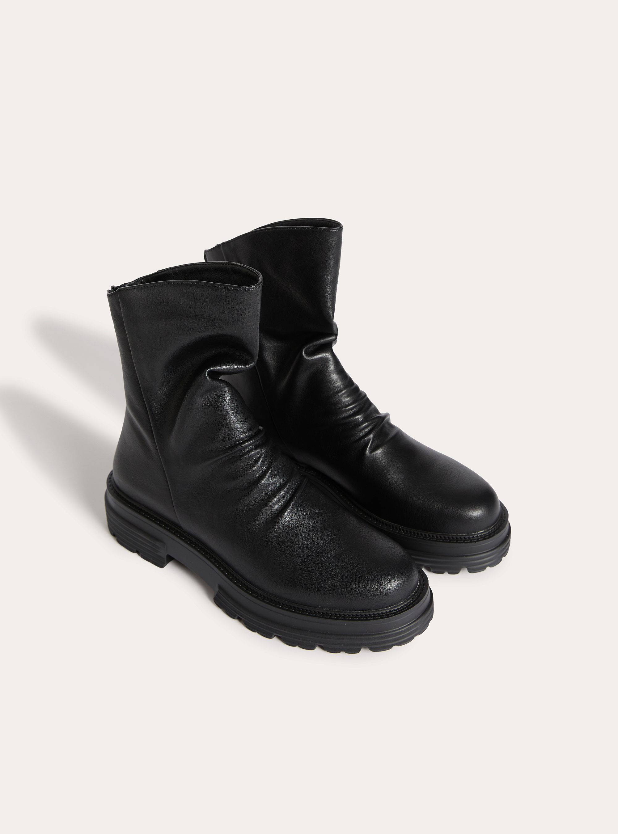Weiche Stiefel mit gekräuseltem Effekt, BK1 BLACK