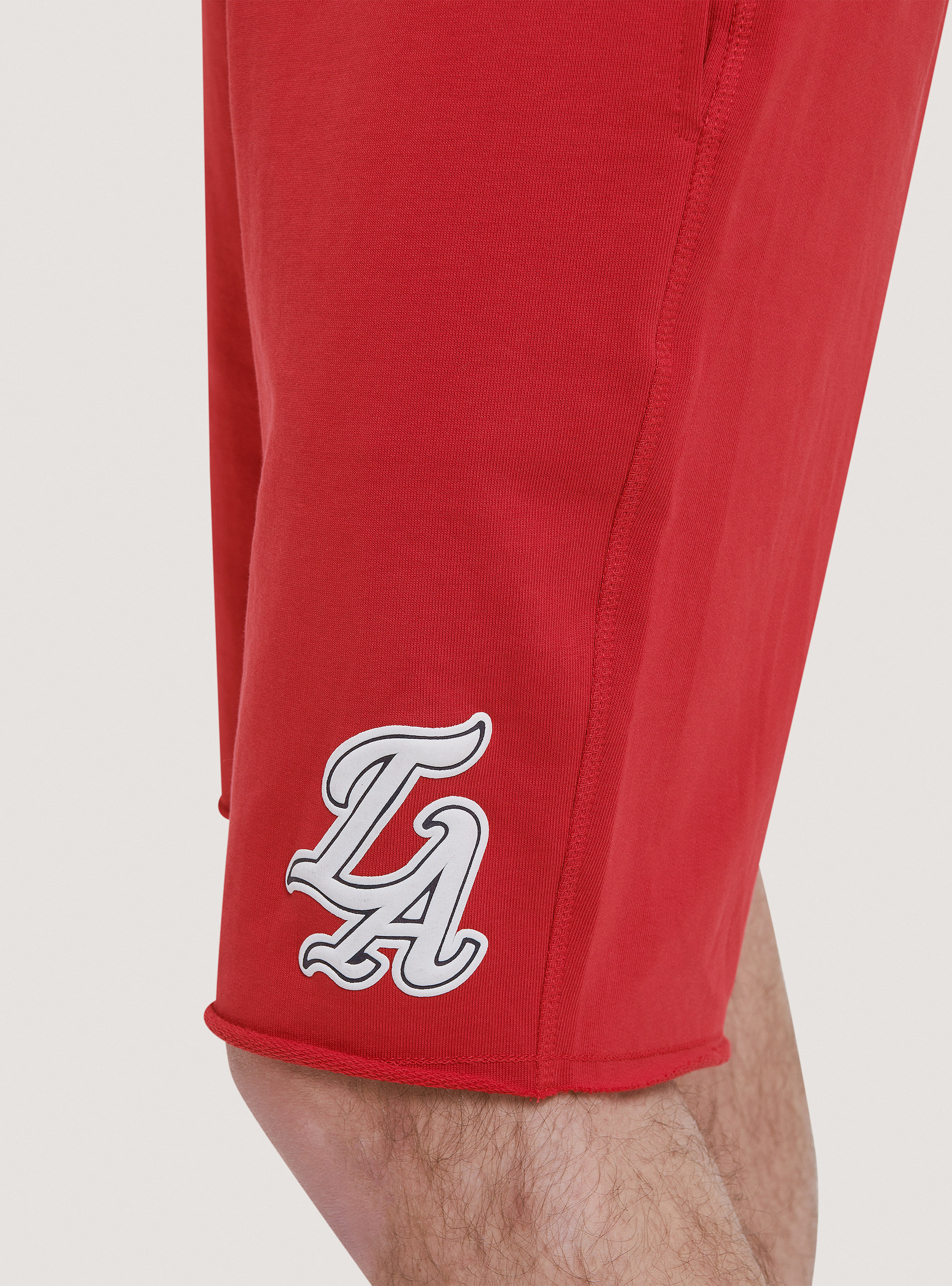 Plush jogger bermuda with patch, C3376 RED