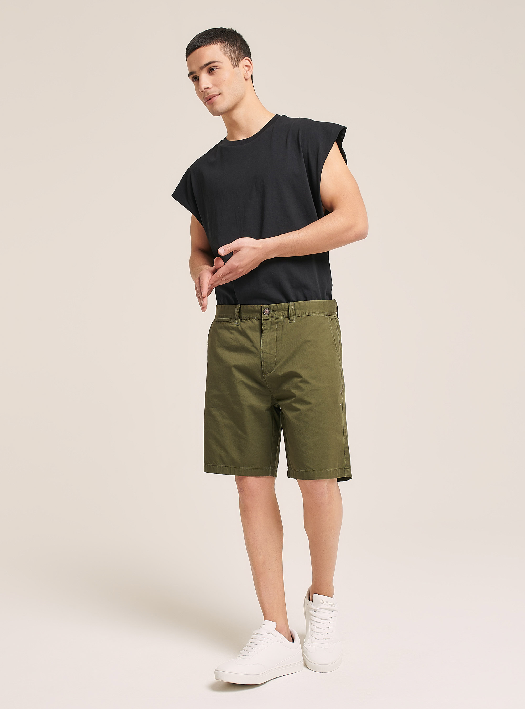 Basic Bermuda-Shorts aus Twill, C6573 KAKY