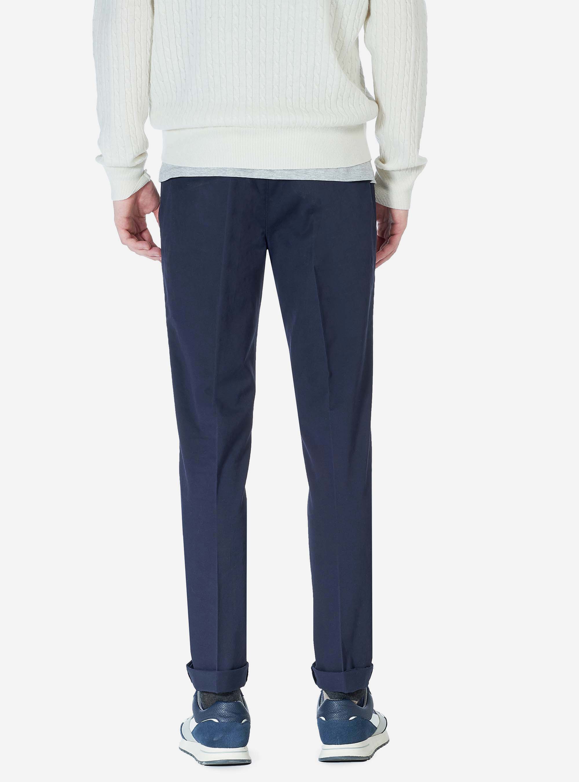 SLACK SLIM FIT PANTS