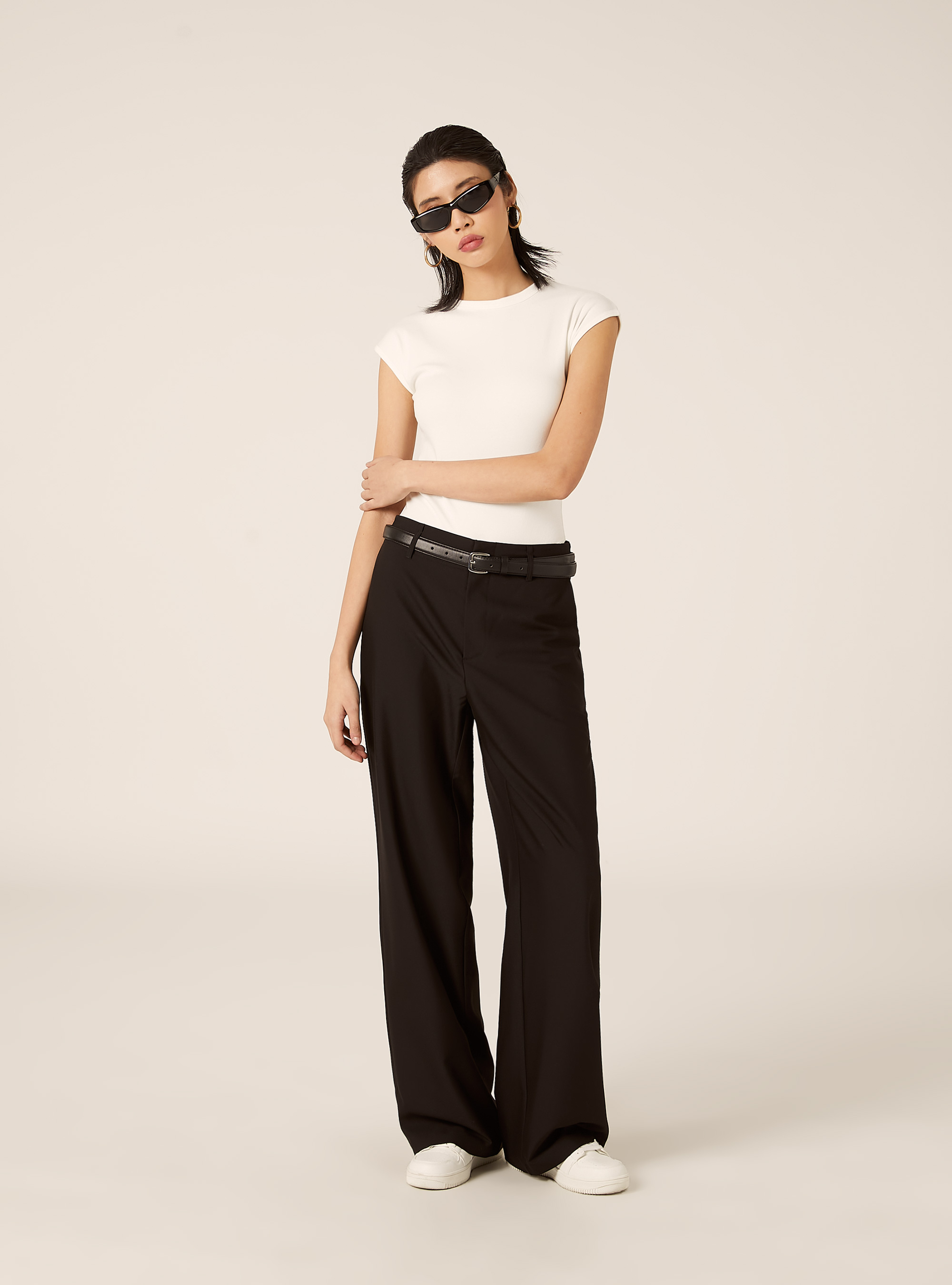 Pantaloni dritti eleganti con cintura, BK1 BLACK