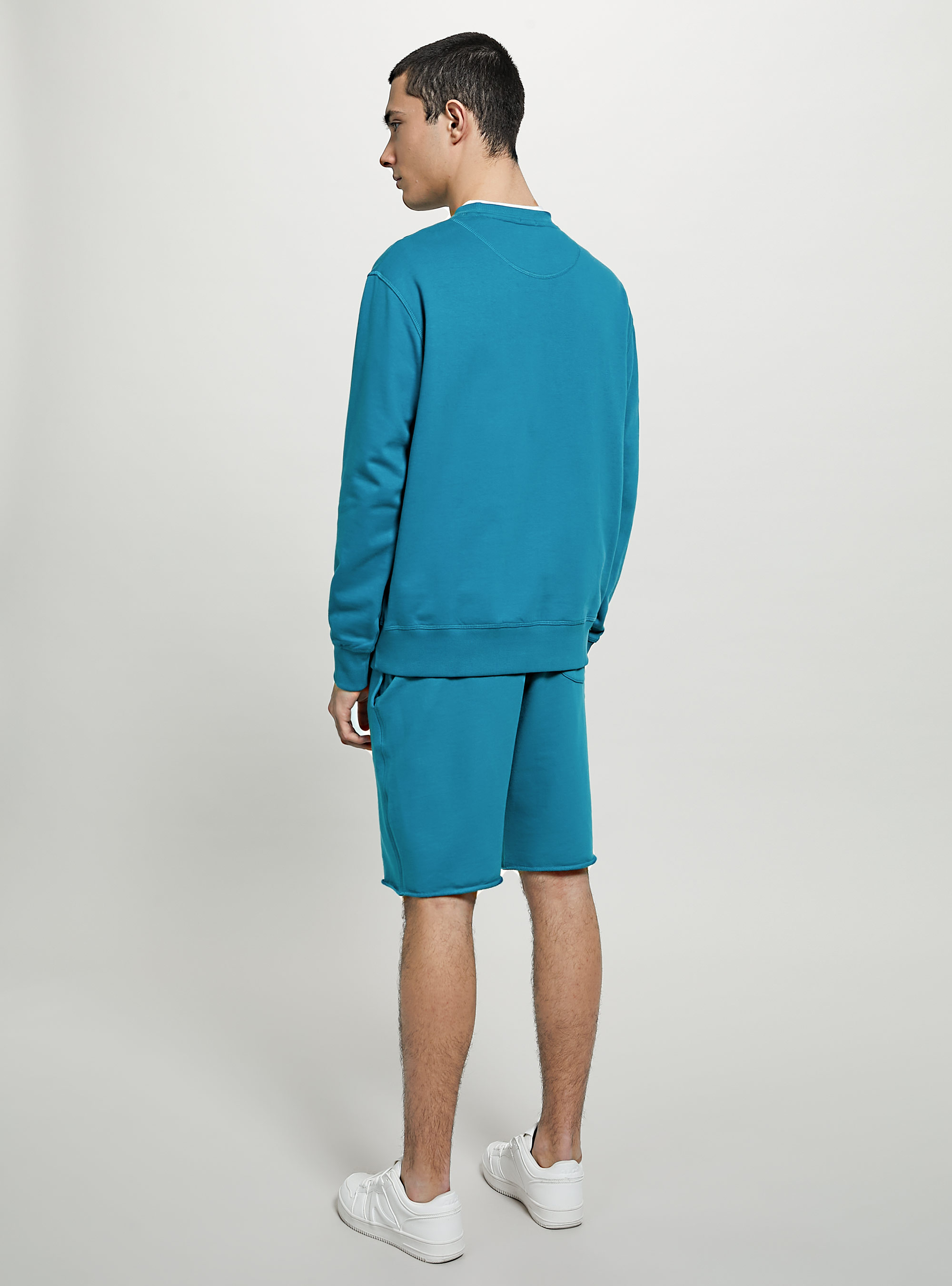 Plain-coloured crew-neck sweatshirt, OB2 BLUE OIL MED.
