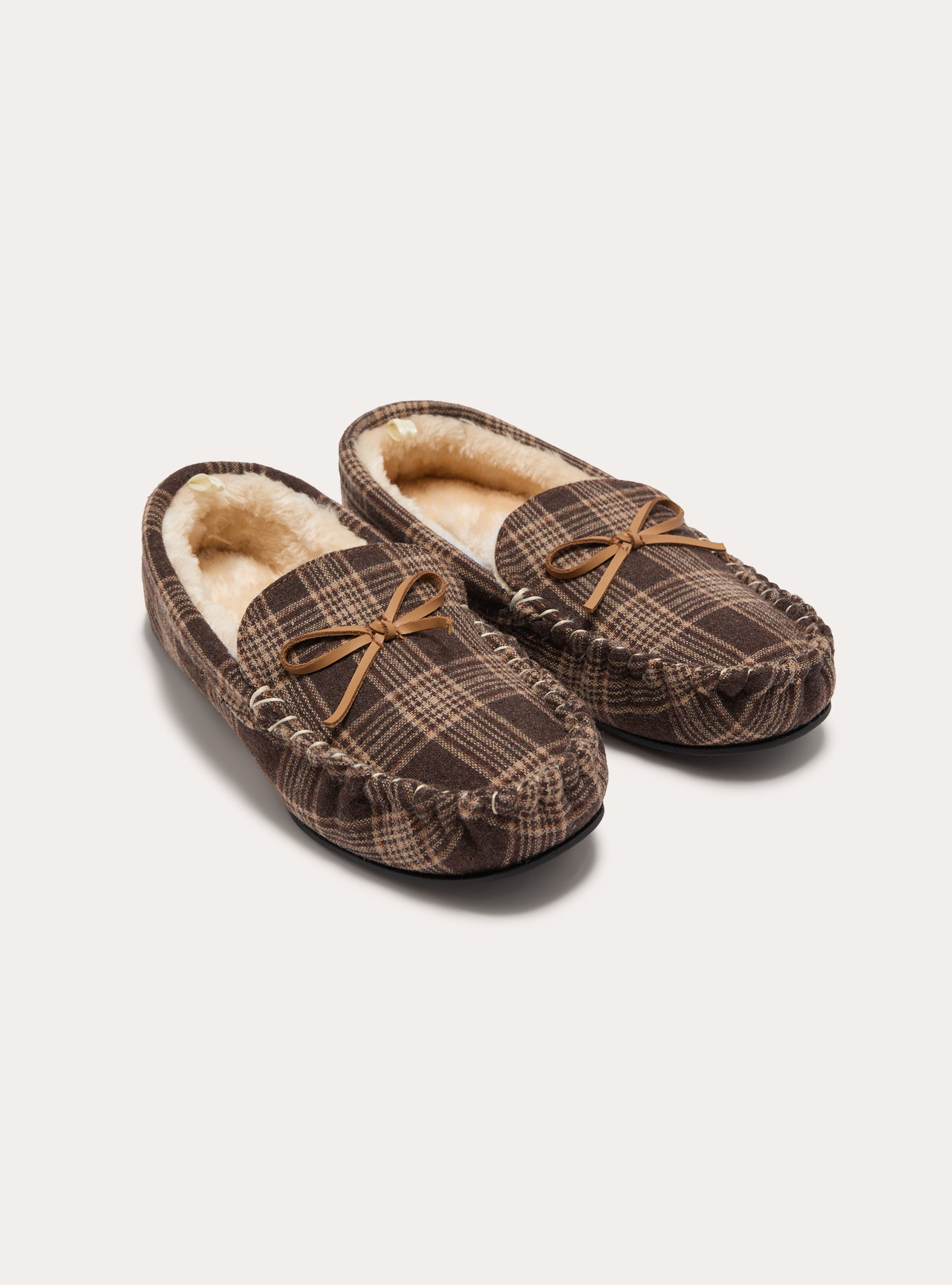 Check moccasin slipper with leather bow, QUADRI MARRONE