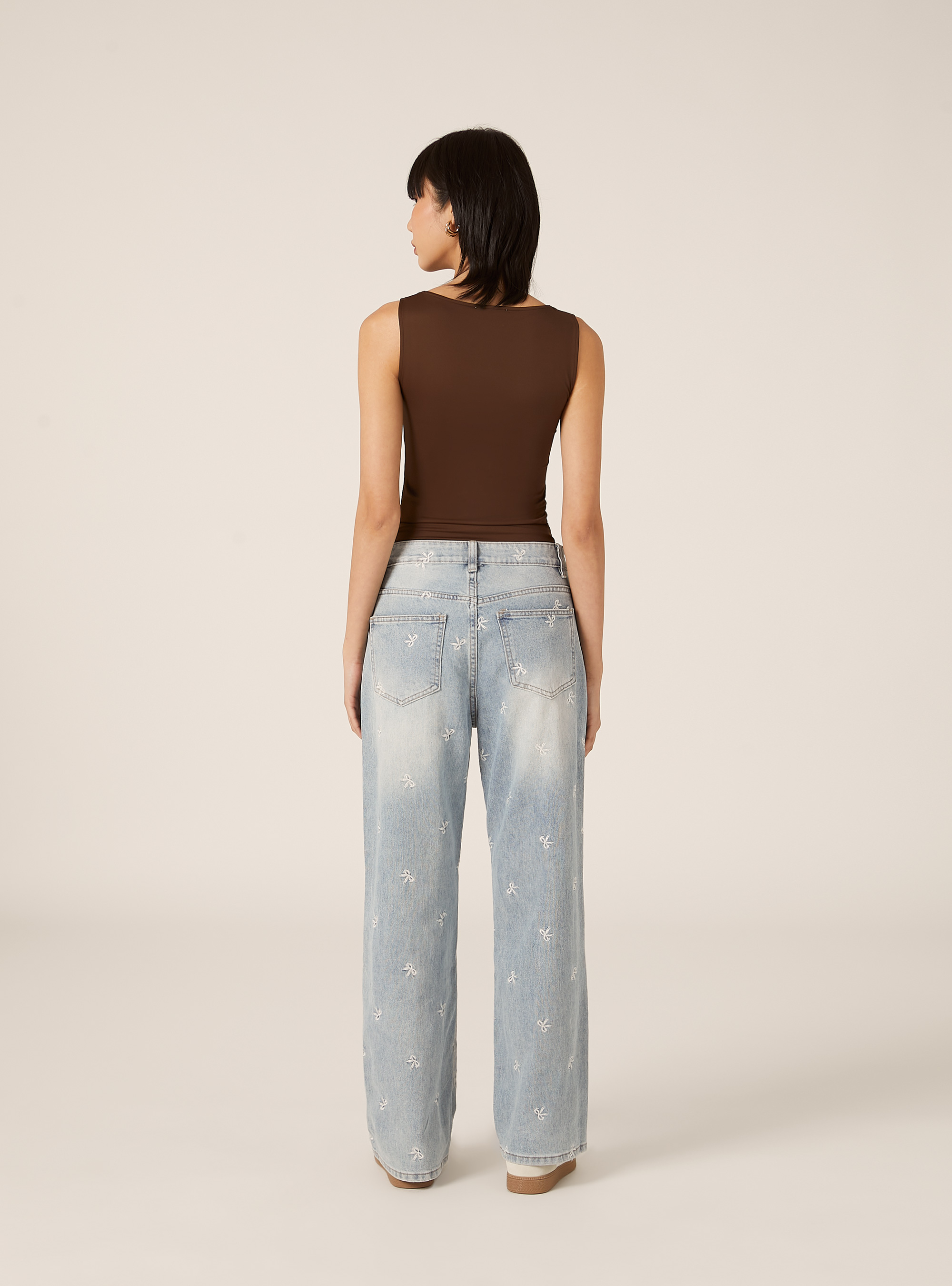 Straight fit jeans with embroidered bows, D006 AZURE