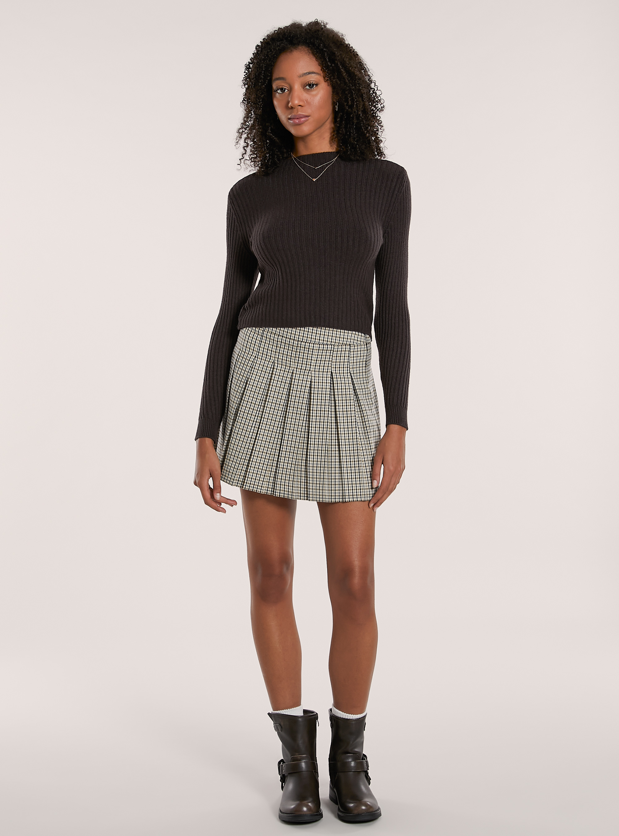 Maglia mezzo collo tinta unita, BR1 BROWN DARK