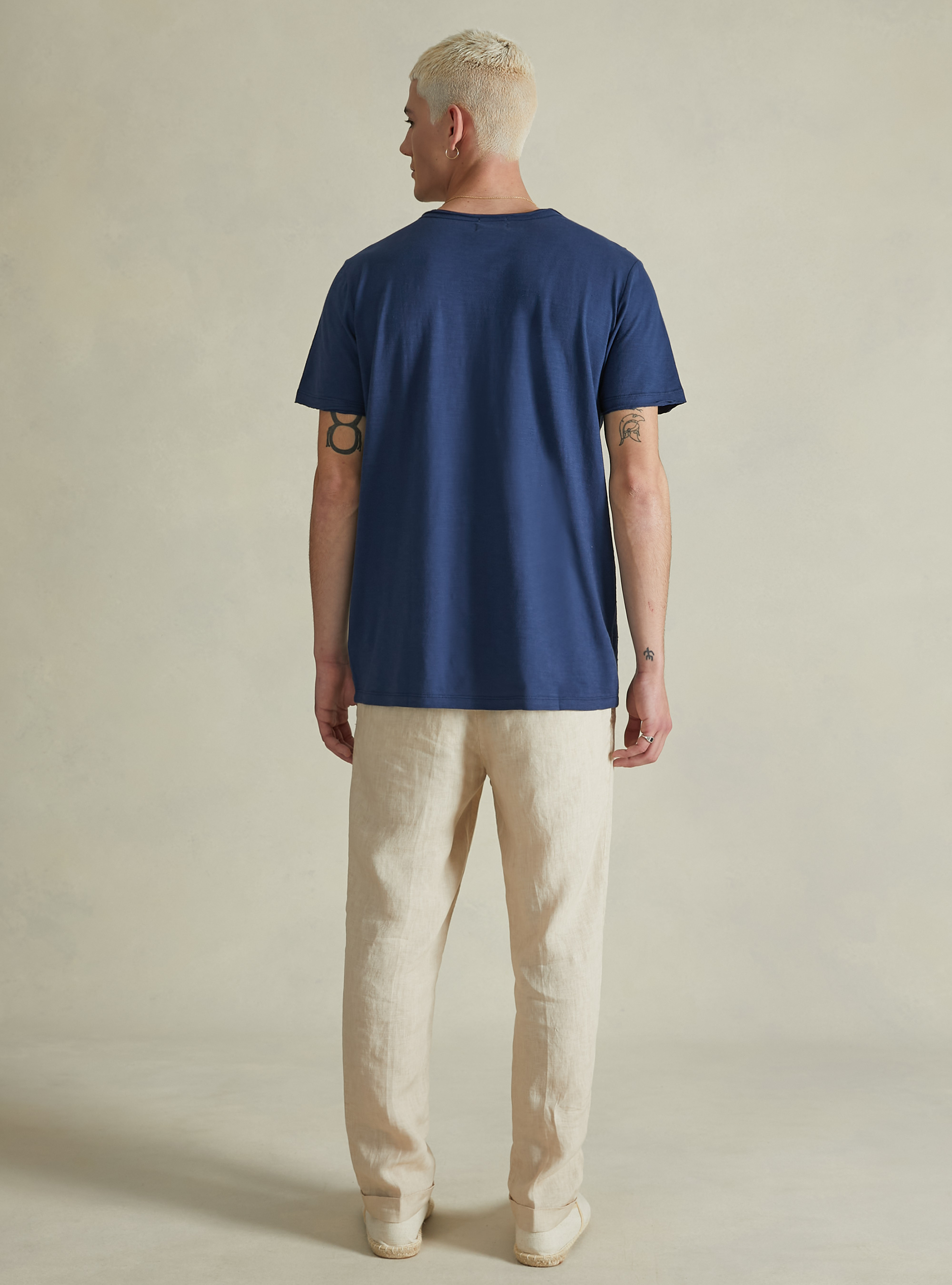 T-Shirt aus Leinenmischung mit kurzen Ärmeln, NA2 NAVY MEDIUM